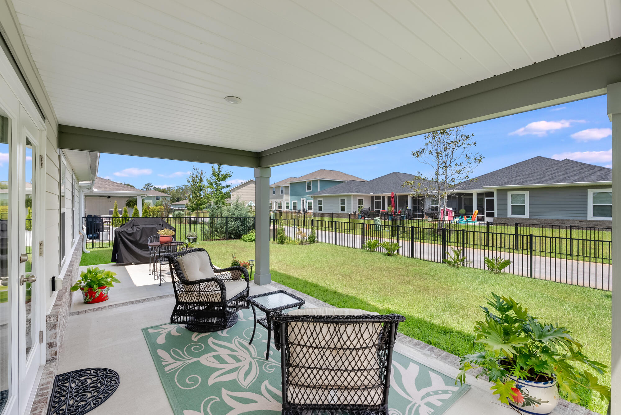 Riverwalk - Residential