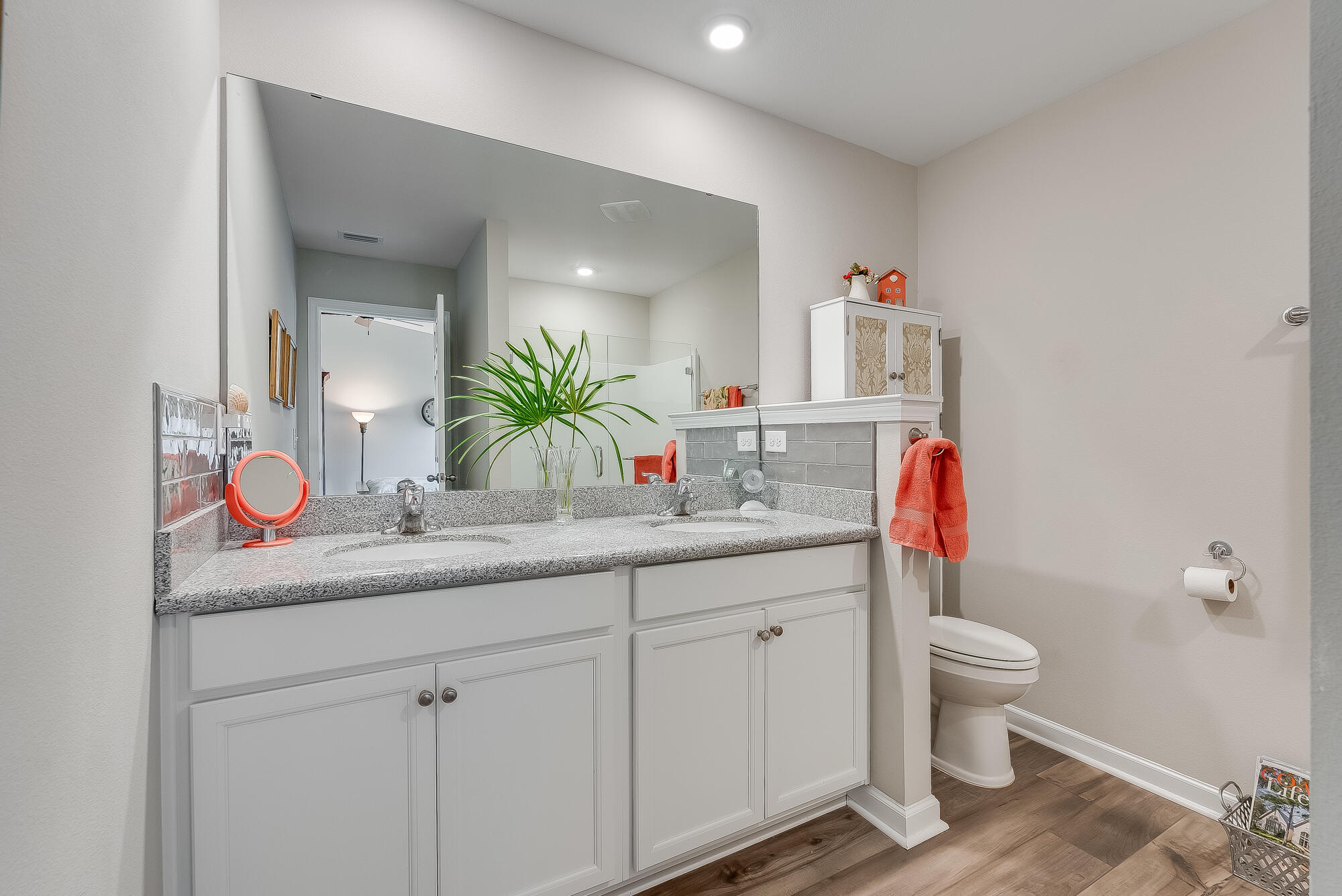 Riverwalk - Residential