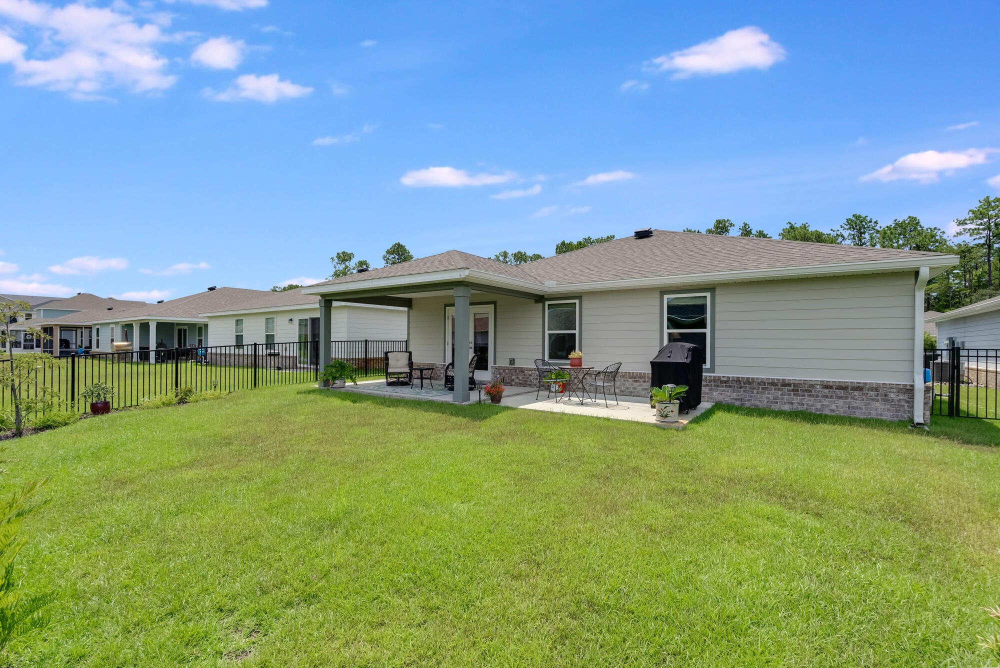 Riverwalk - Residential