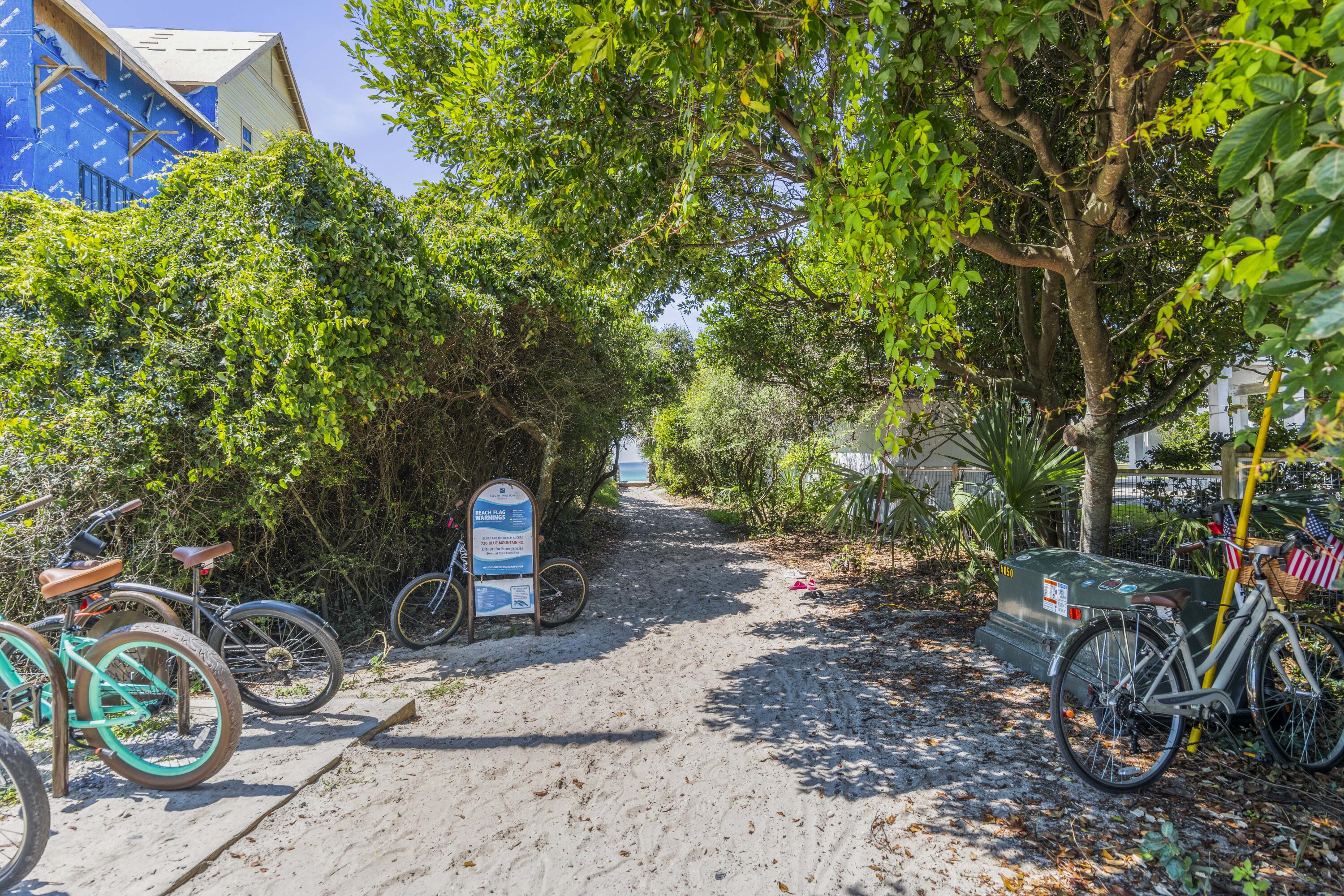 BLUE MOUNTAIN BEACH - Residential