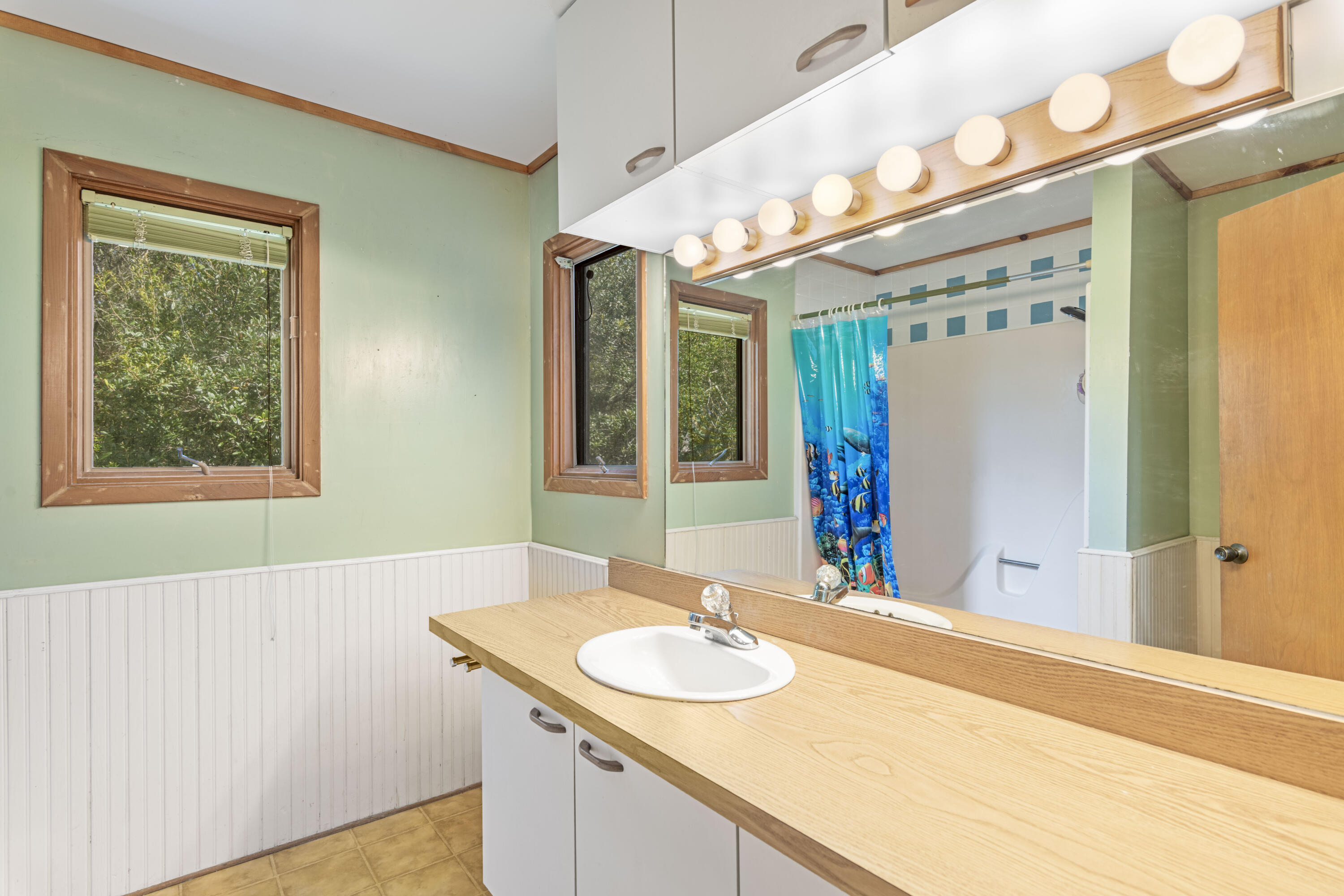 BLUE MOUNTAIN BEACH - Residential