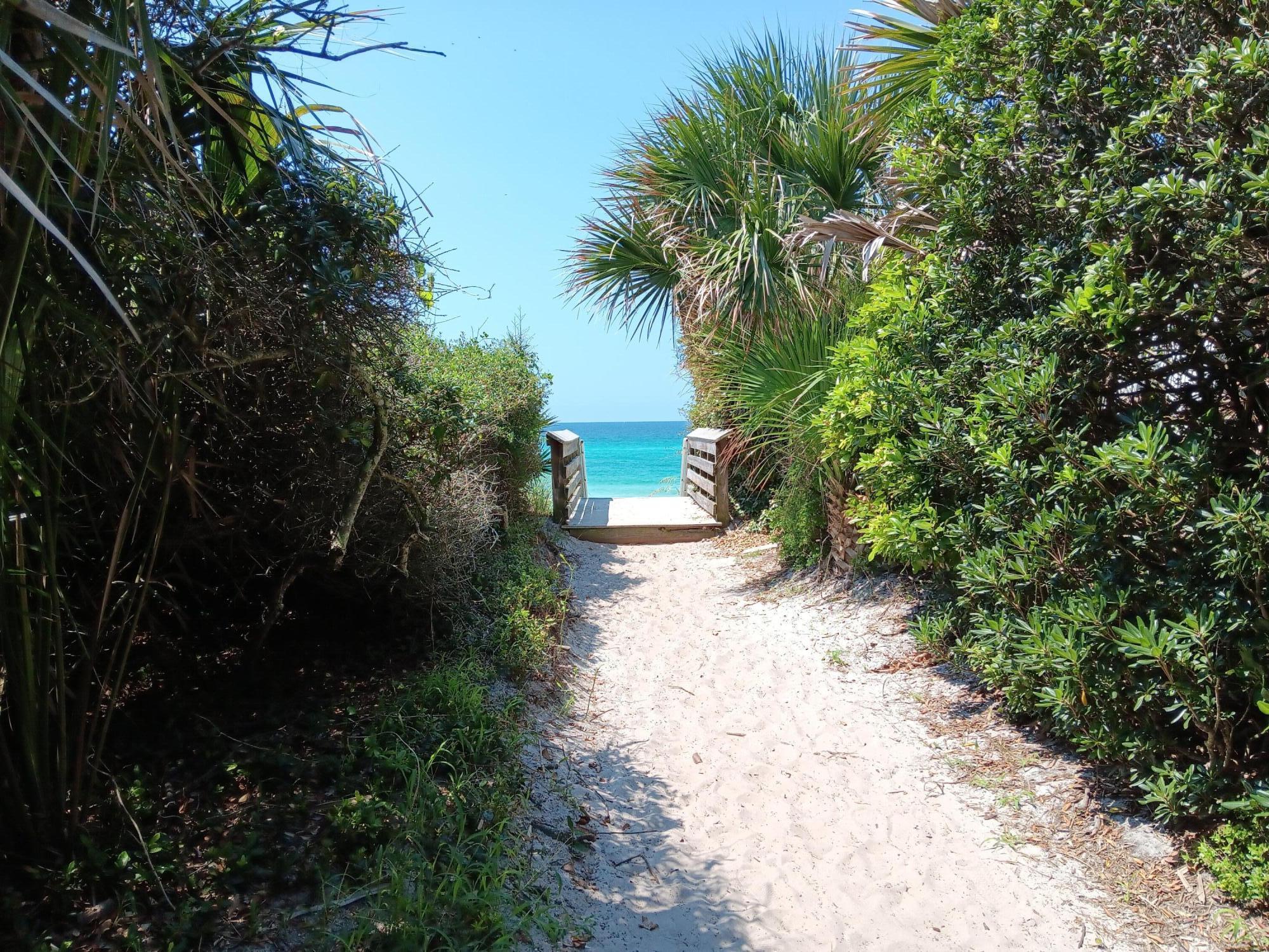 BLUE MOUNTAIN BEACH - Residential