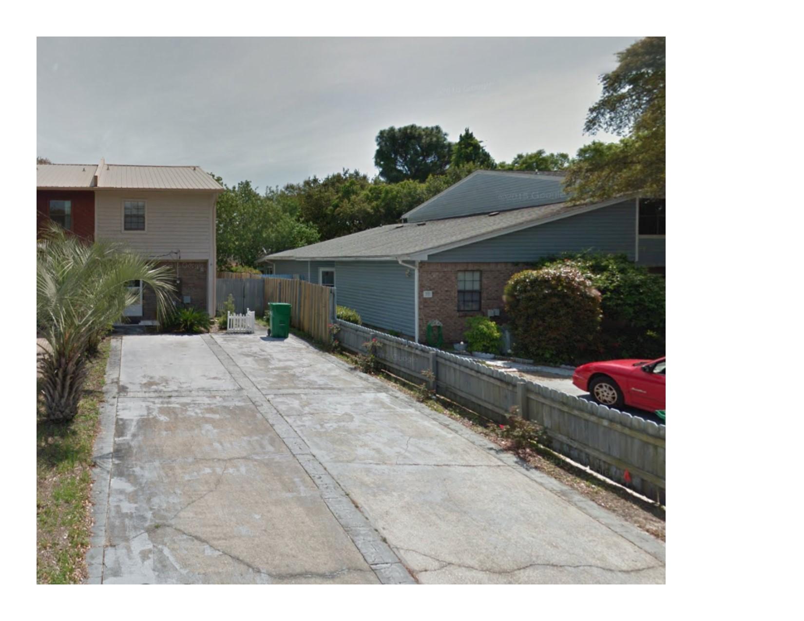 WOODHAM MANOR - Residential