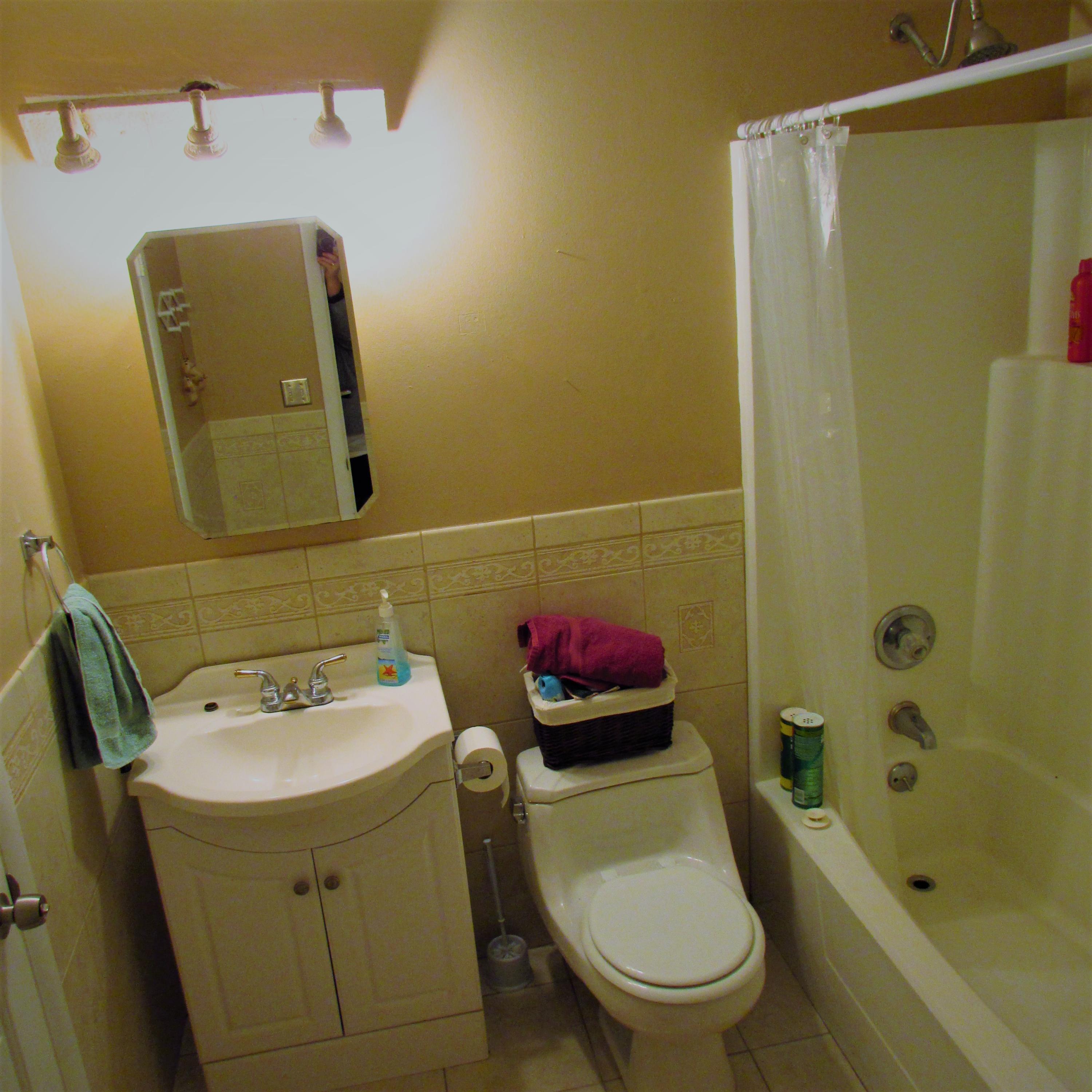 WOODHAM MANOR - Residential