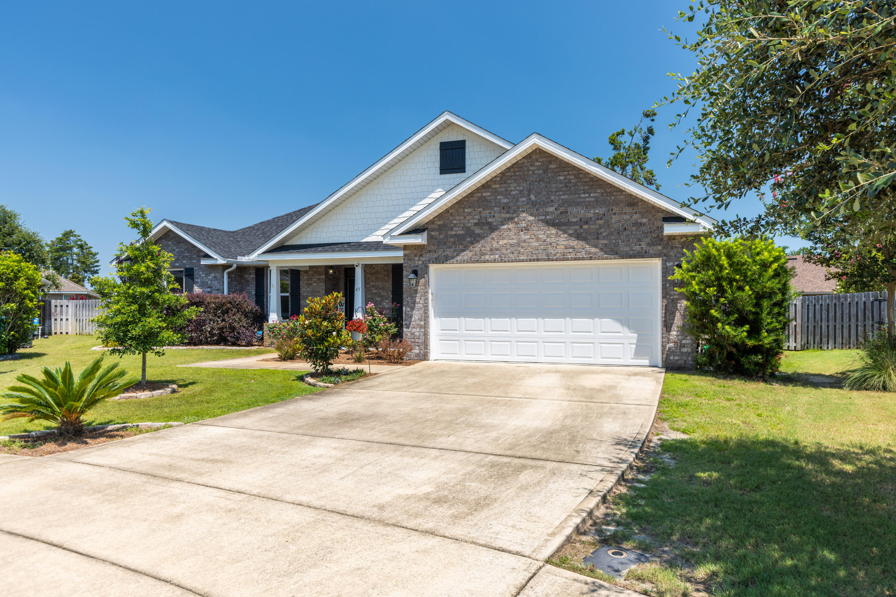 HAMMOCK BAY - Residential