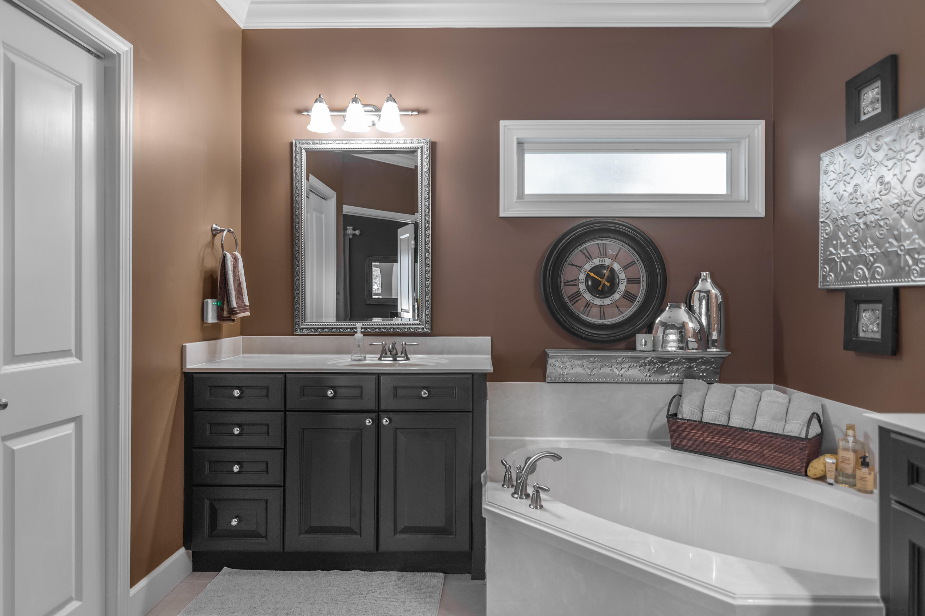 CLAIRE'S VINEYARD - Residential