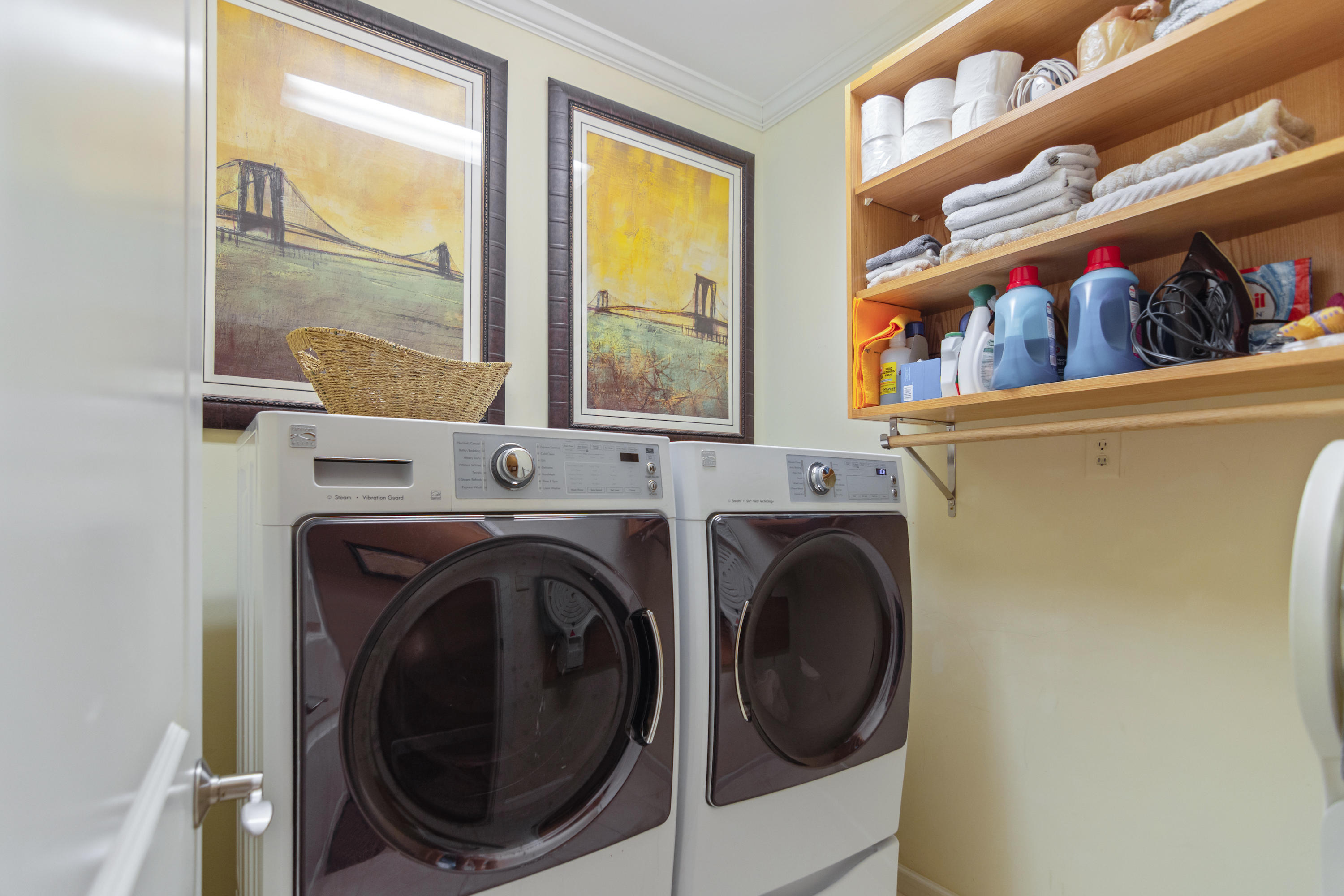 CLAIRE'S VINEYARD - Residential