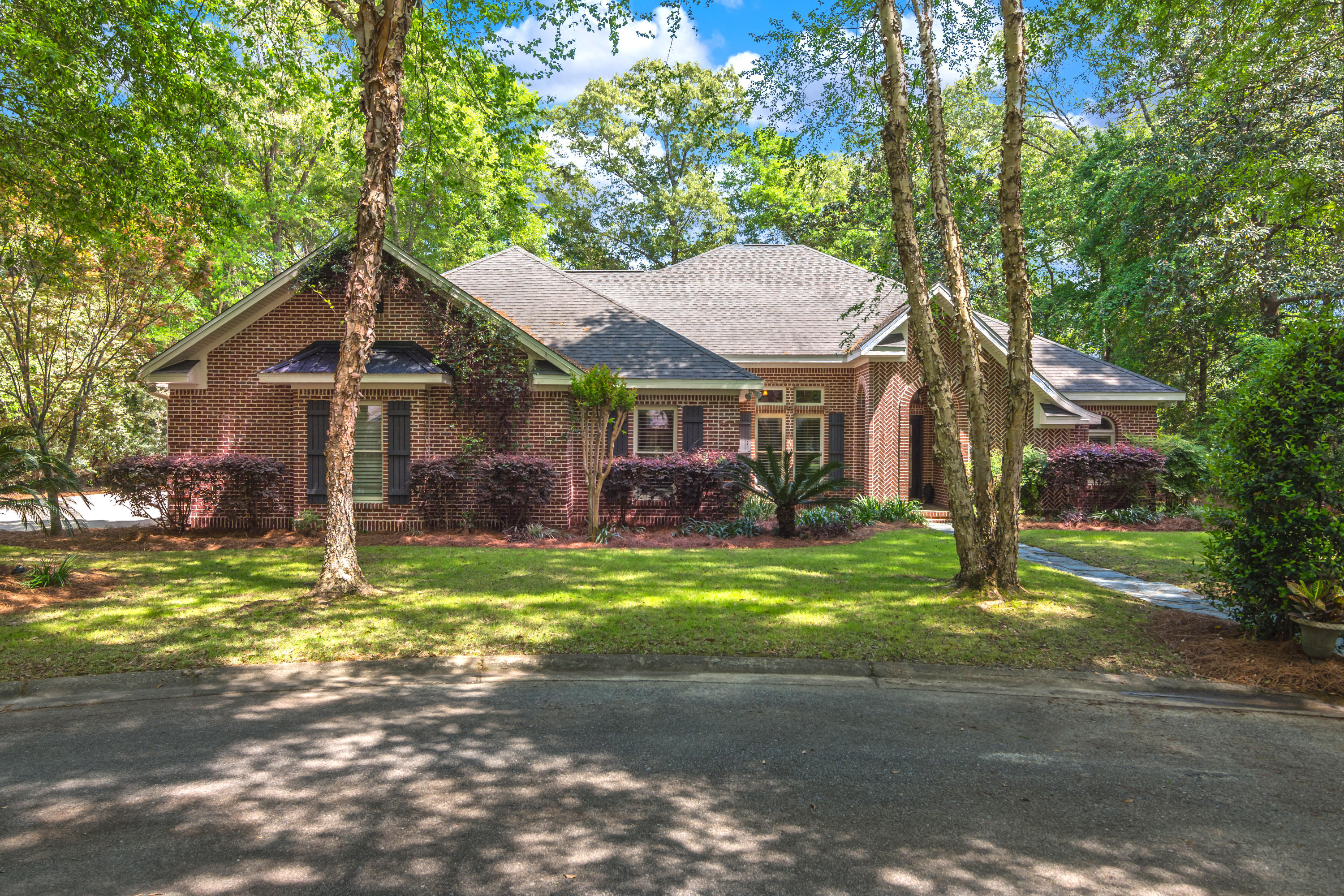 CLAIRE'S VINEYARD - Residential