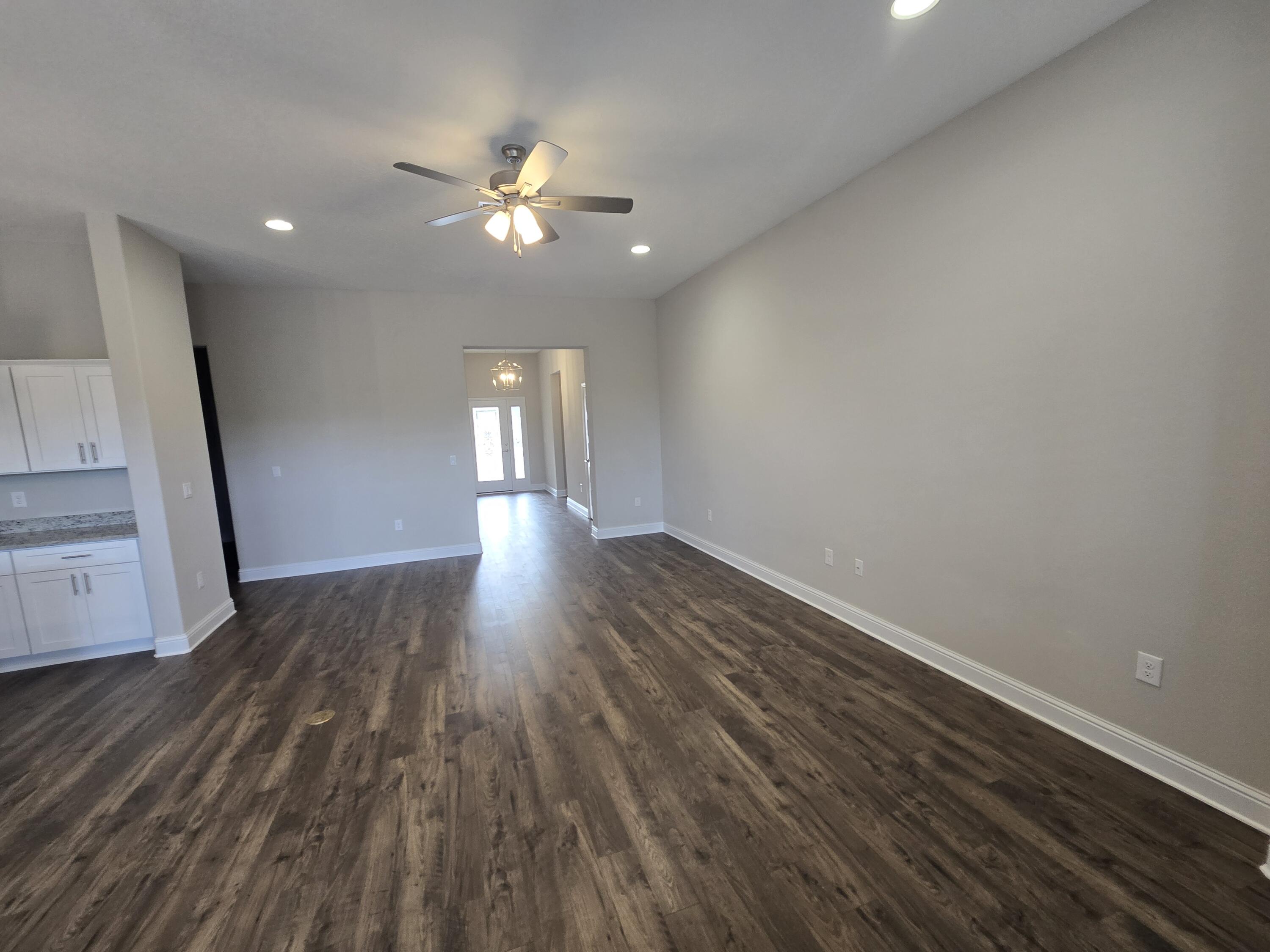 Nature Lake - Residential