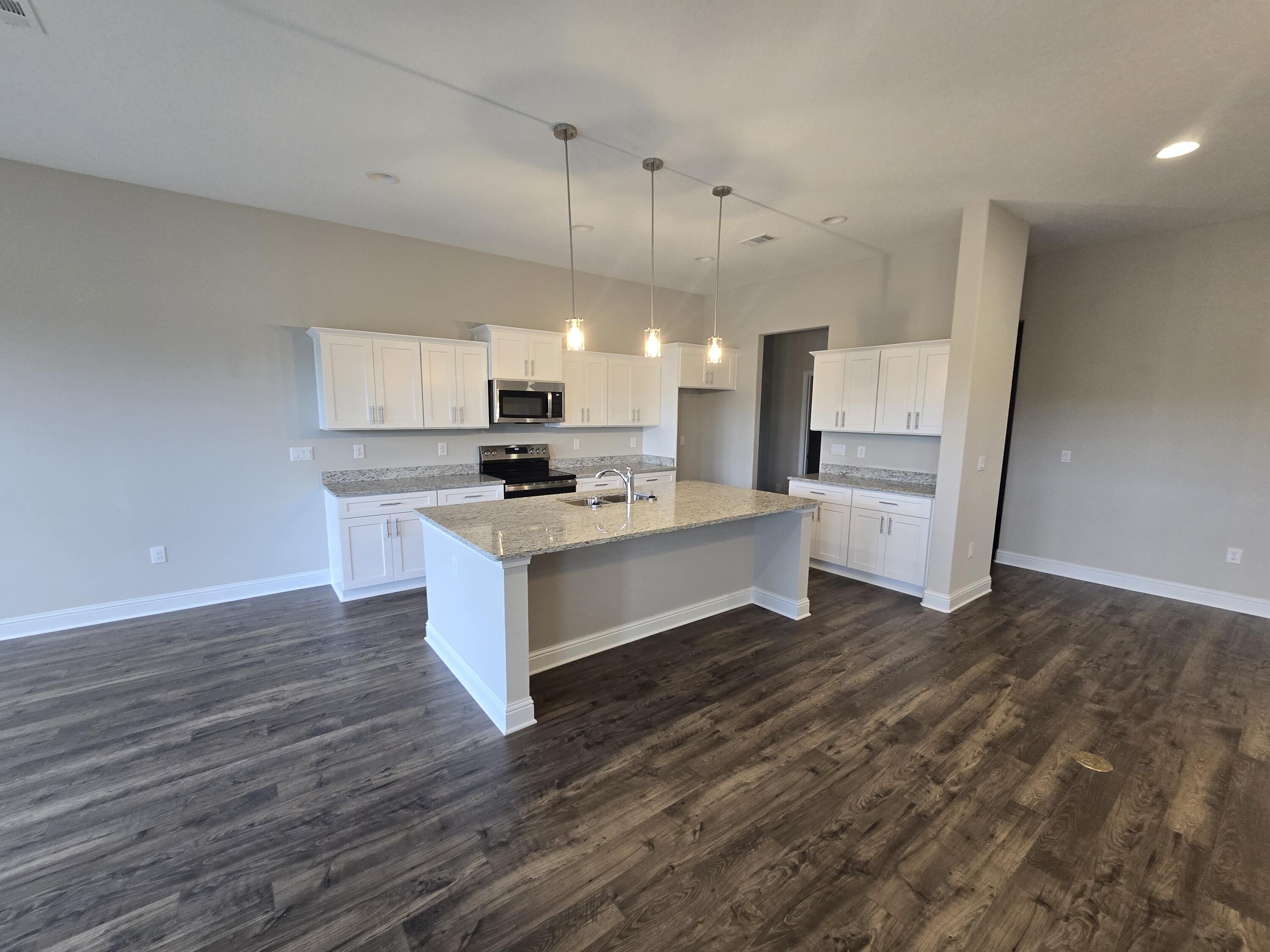 Nature Lake - Residential