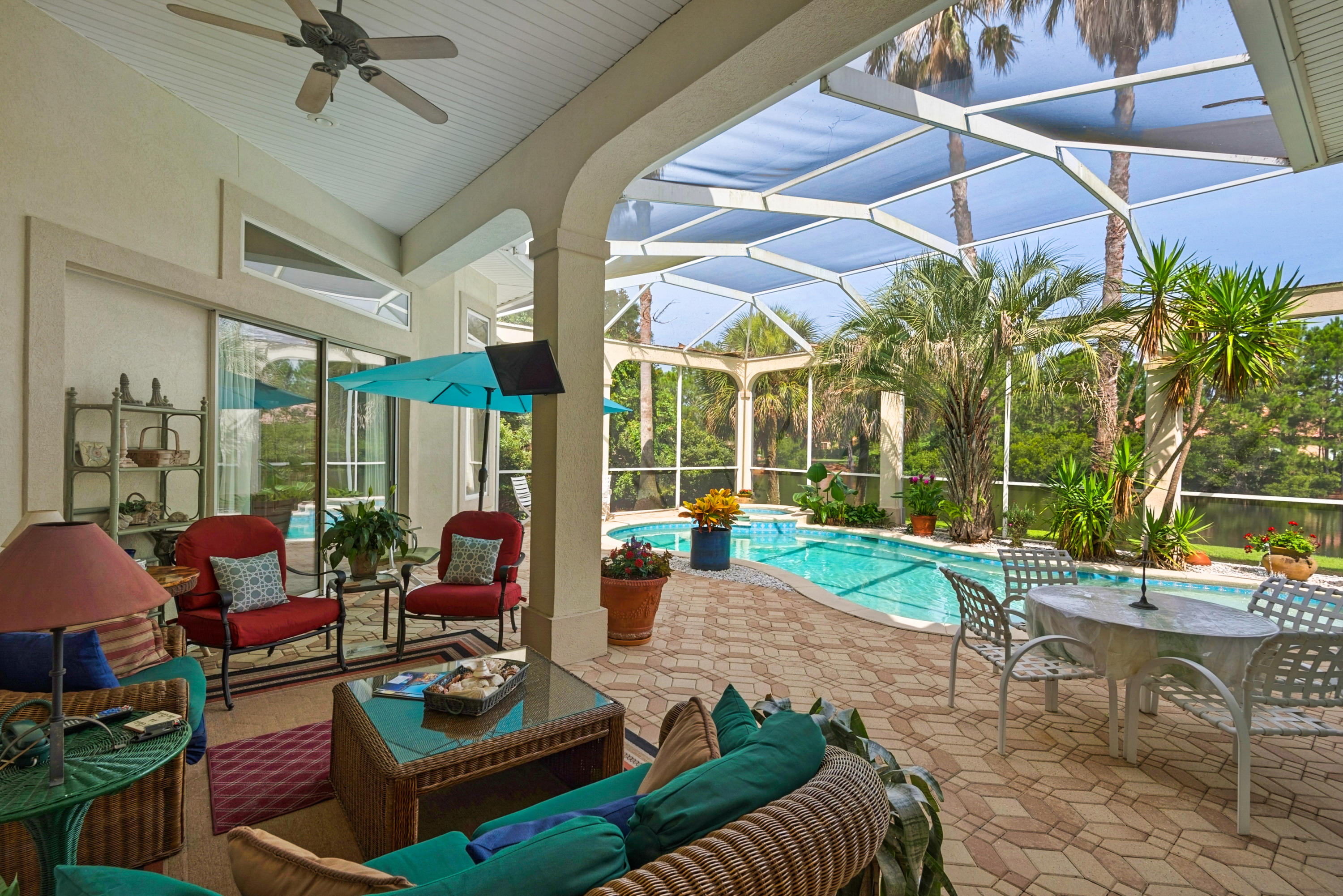 REGATTA BAY - Residential