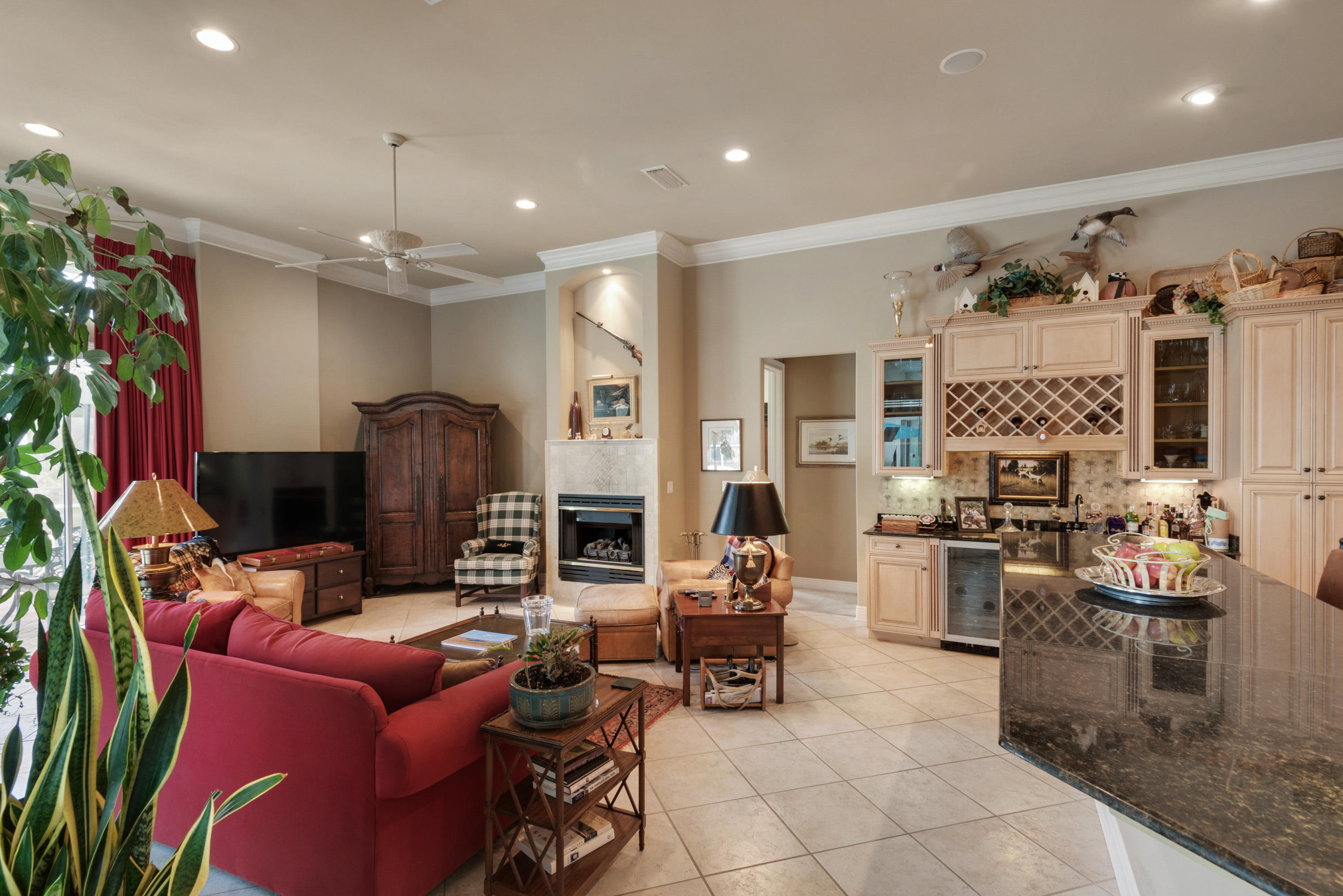 REGATTA BAY - Residential