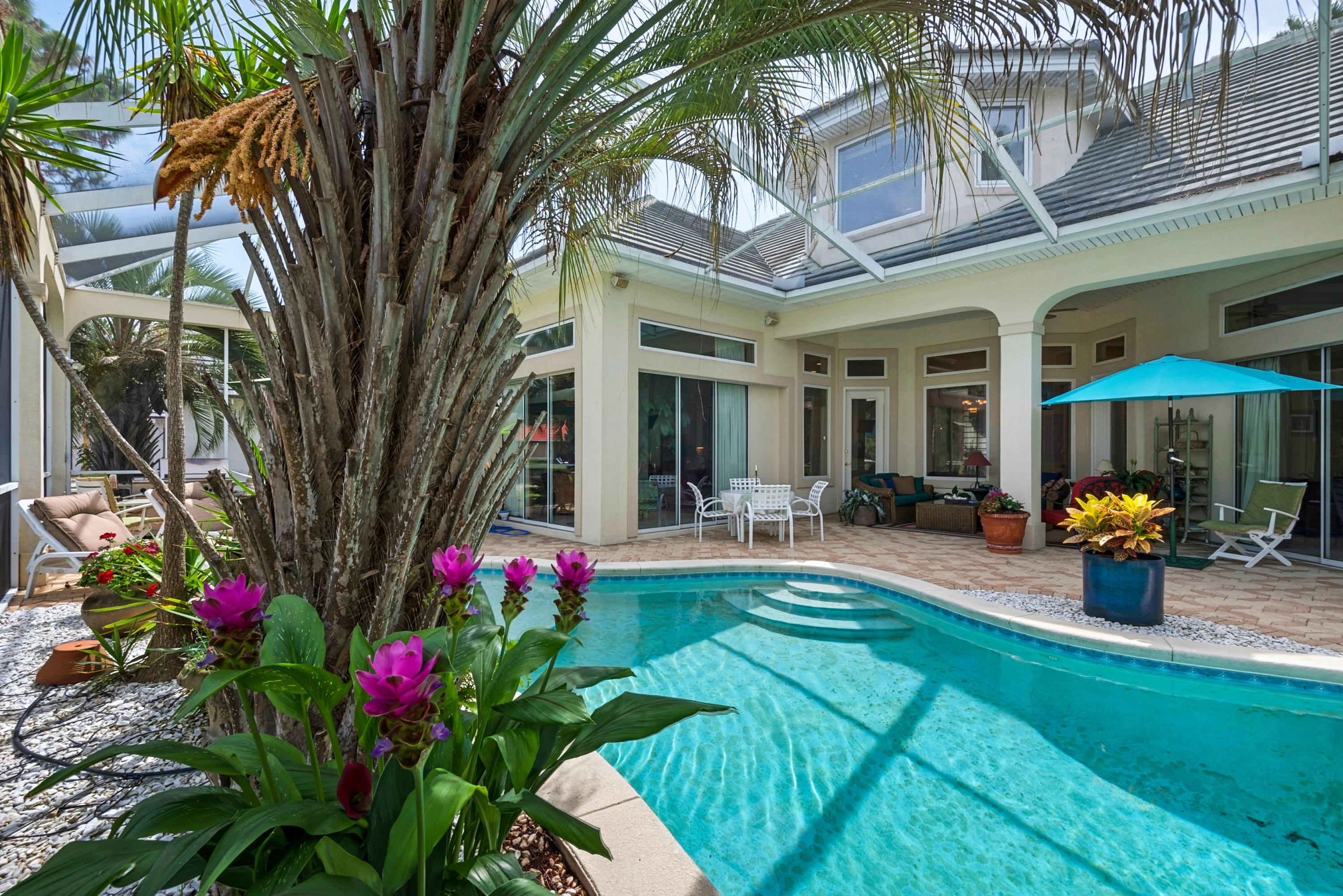 REGATTA BAY - Residential