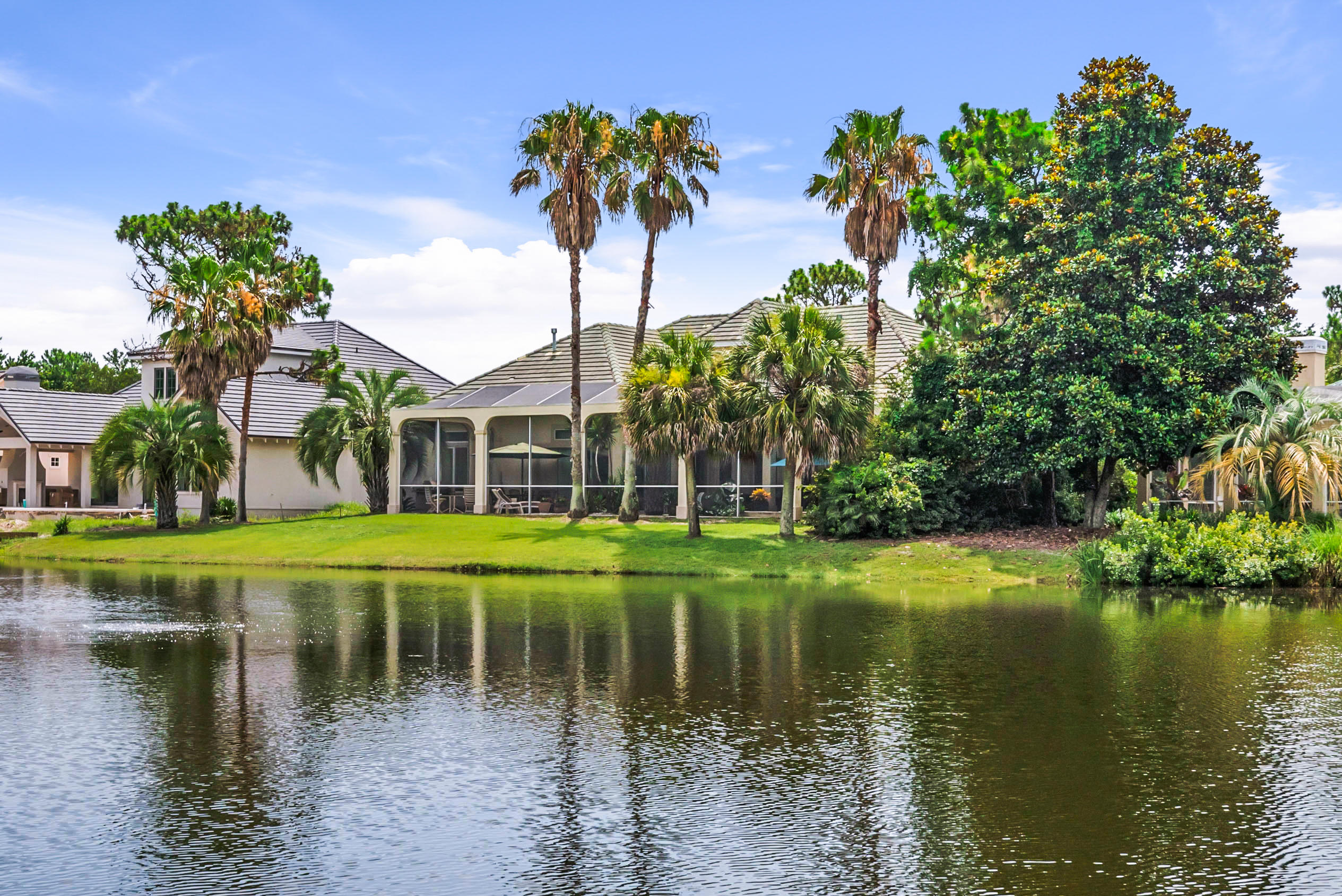 REGATTA BAY - Residential