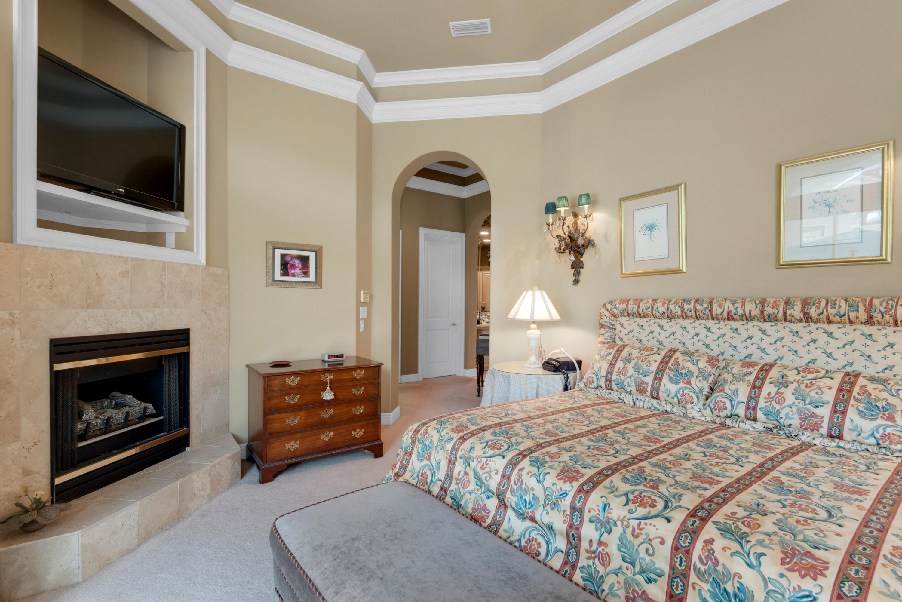 REGATTA BAY - Residential