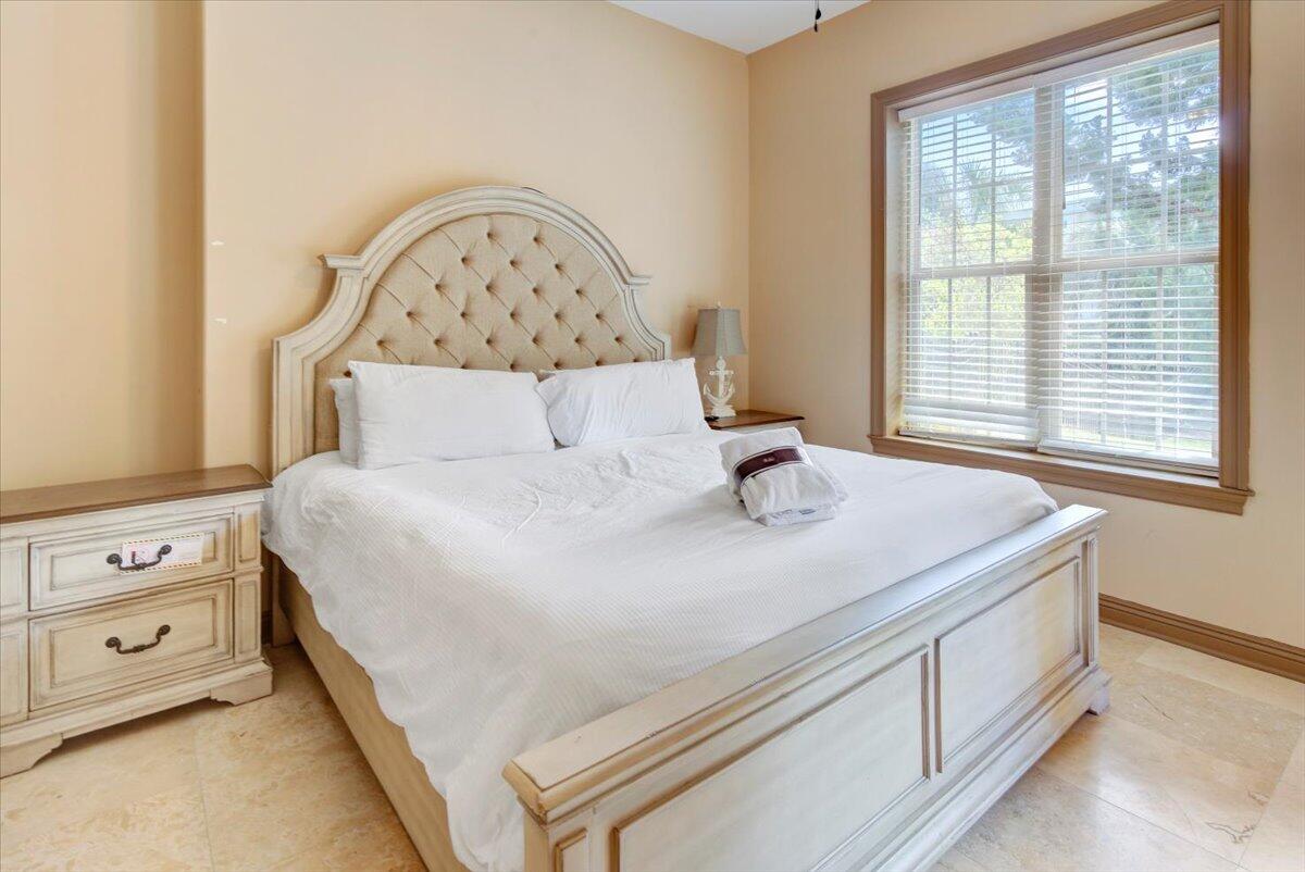 SAINT TROPEZ - Residential