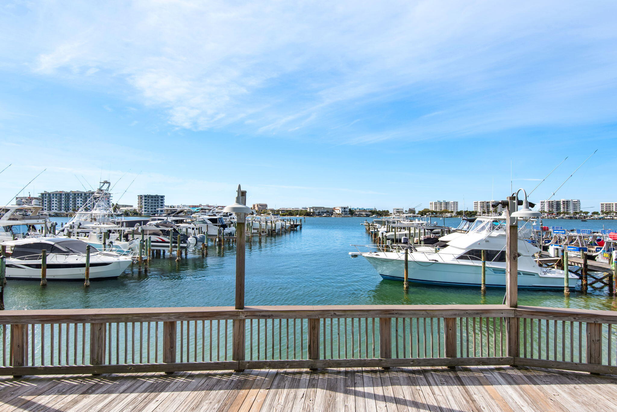 DESTIN YACHT CLUB - Residential
