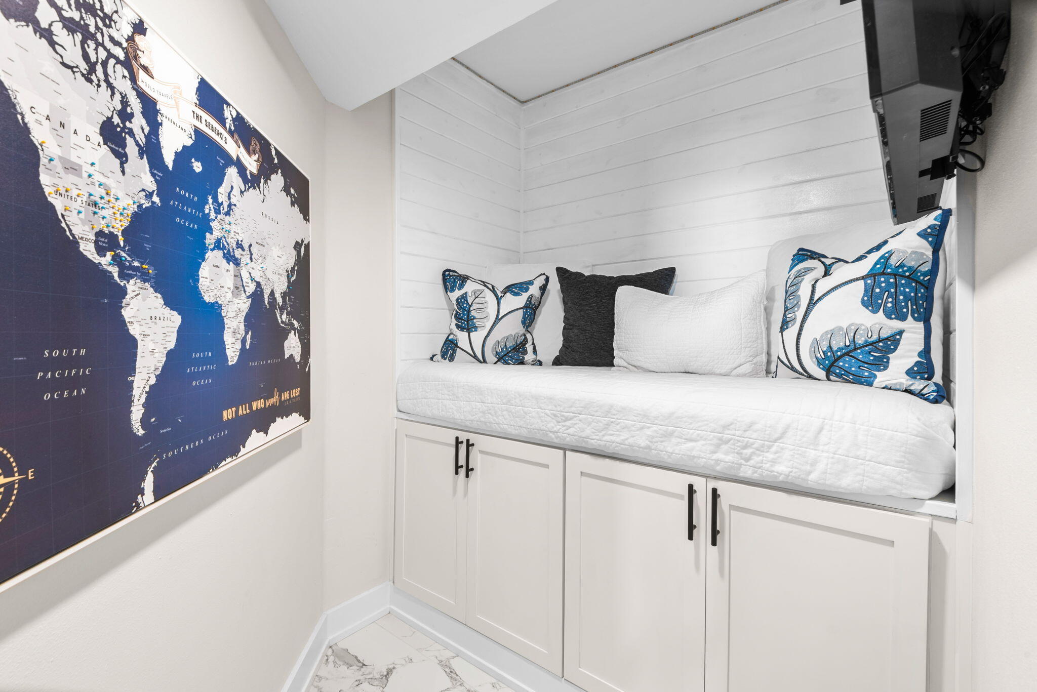 DESTIN YACHT CLUB - Residential