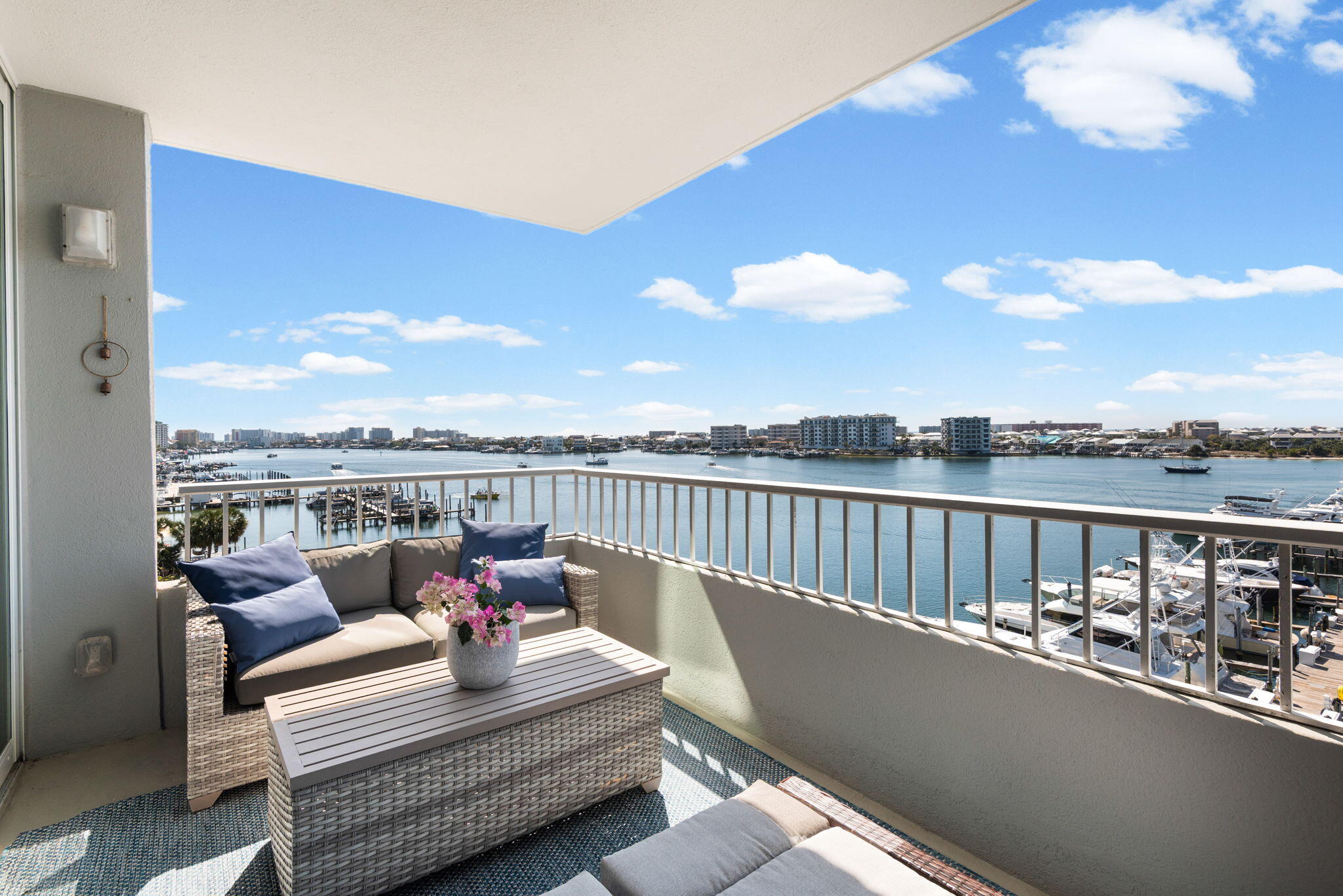 DESTIN YACHT CLUB - Residential