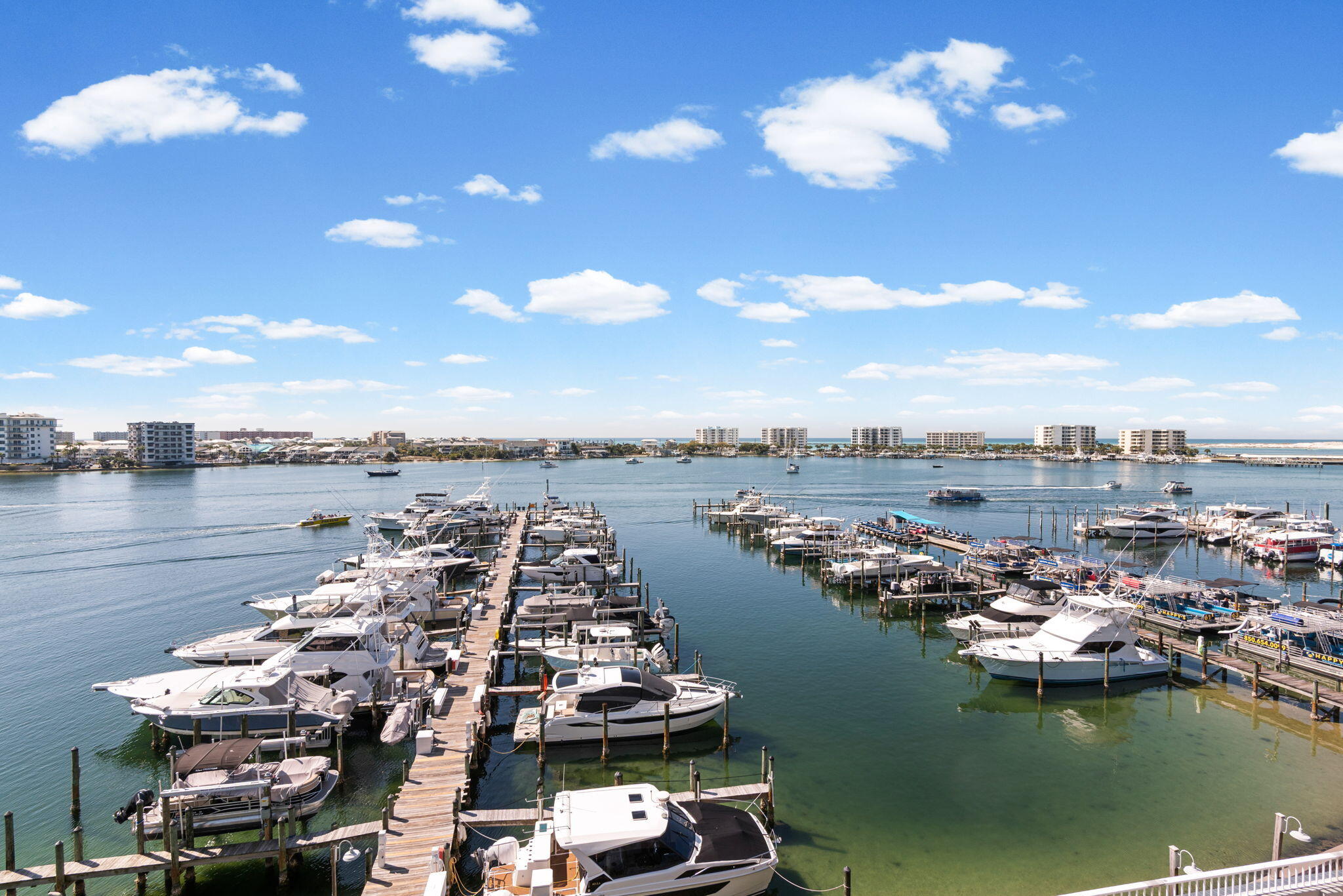 DESTIN YACHT CLUB - Residential