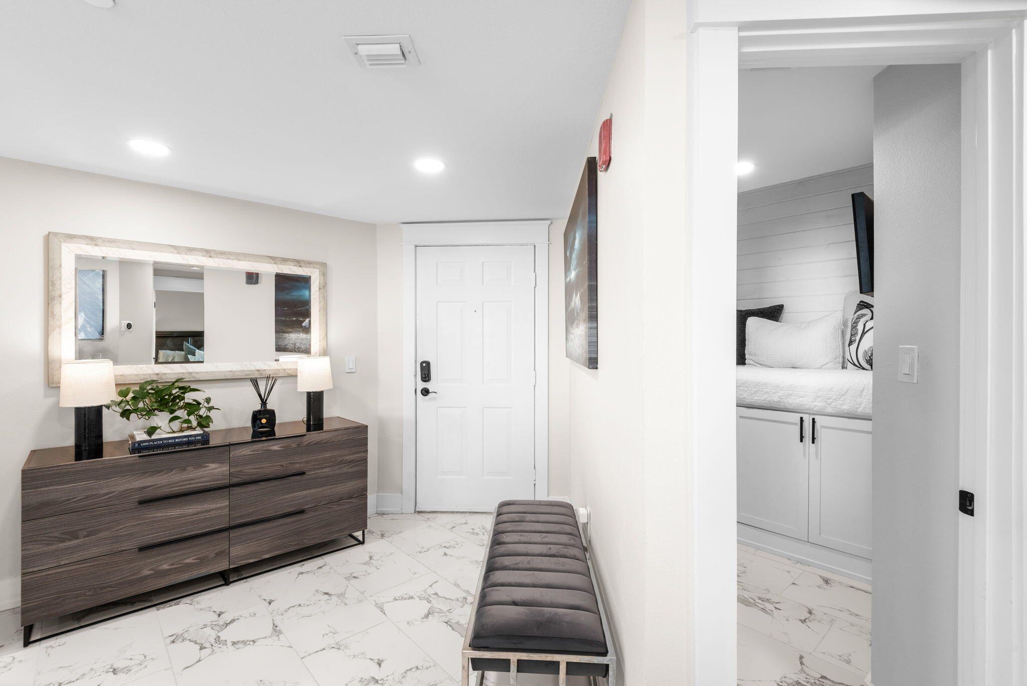 DESTIN YACHT CLUB - Residential