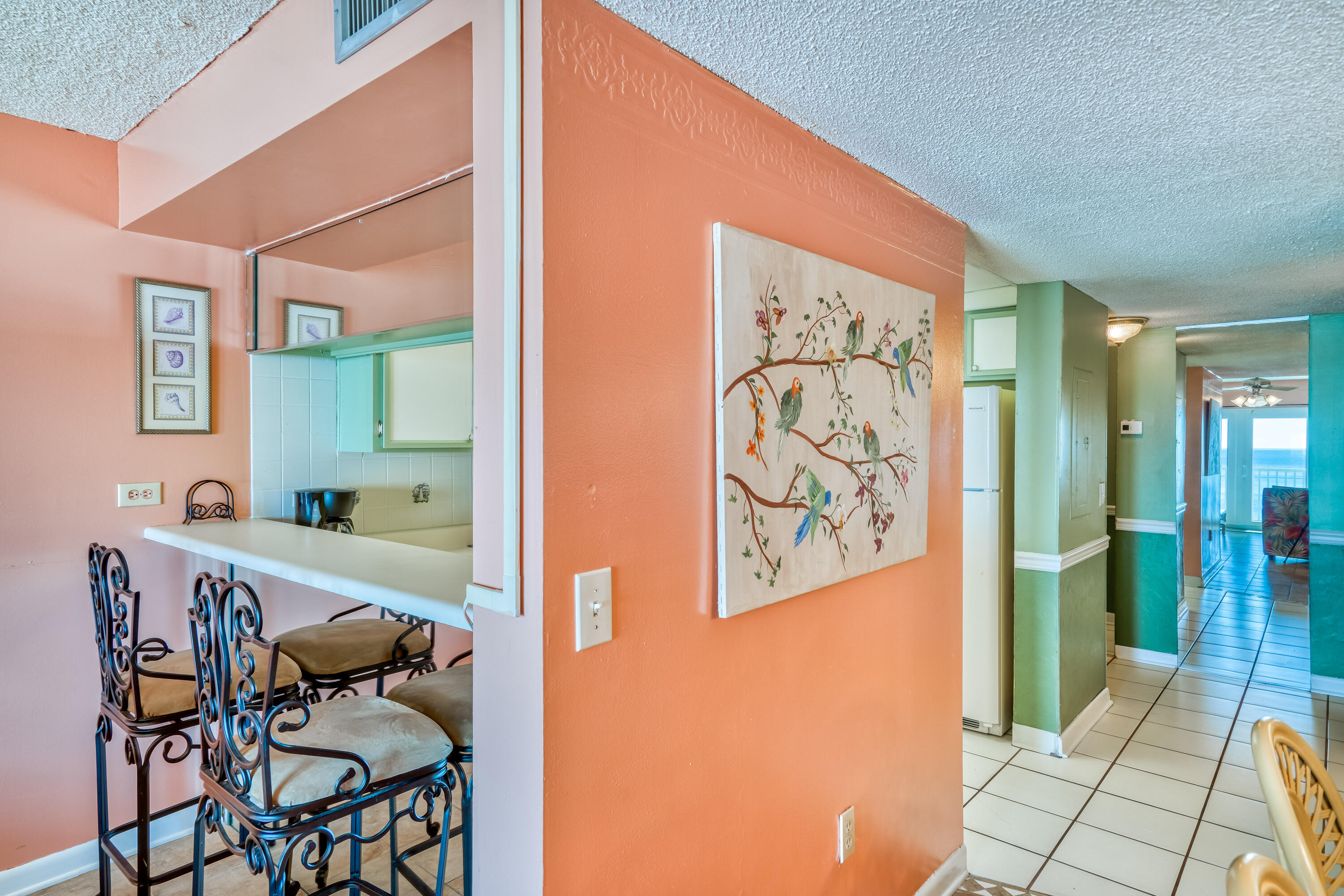 MARINER WEST CONDO - Residential