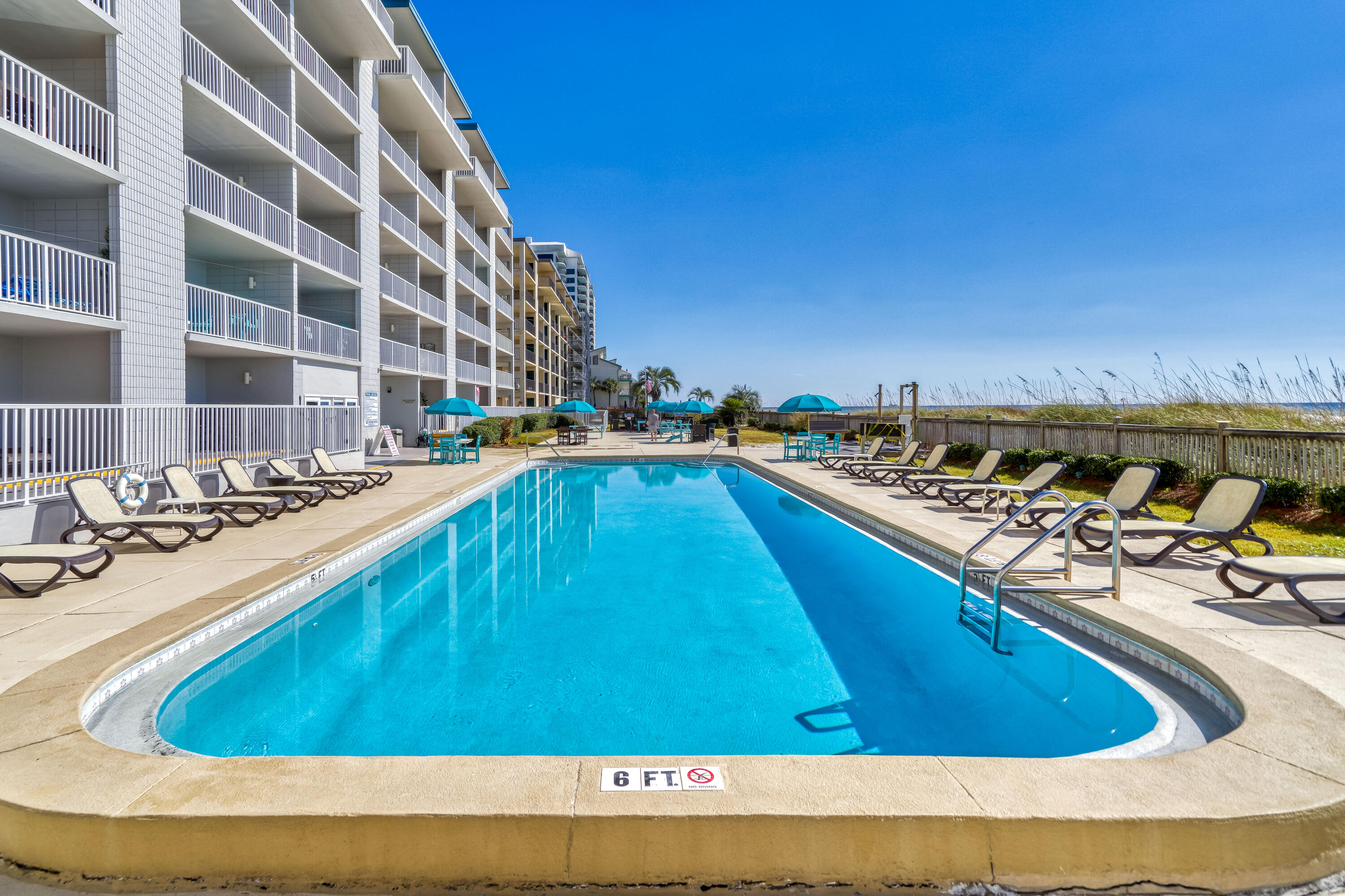 MARINER WEST CONDO - Residential