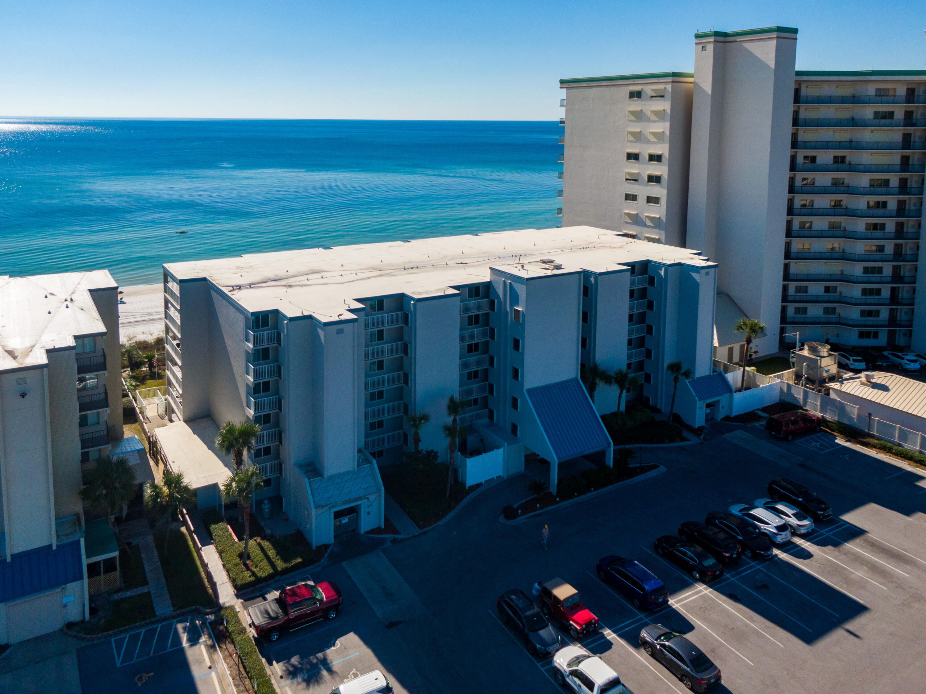 MARINER WEST CONDO - Residential