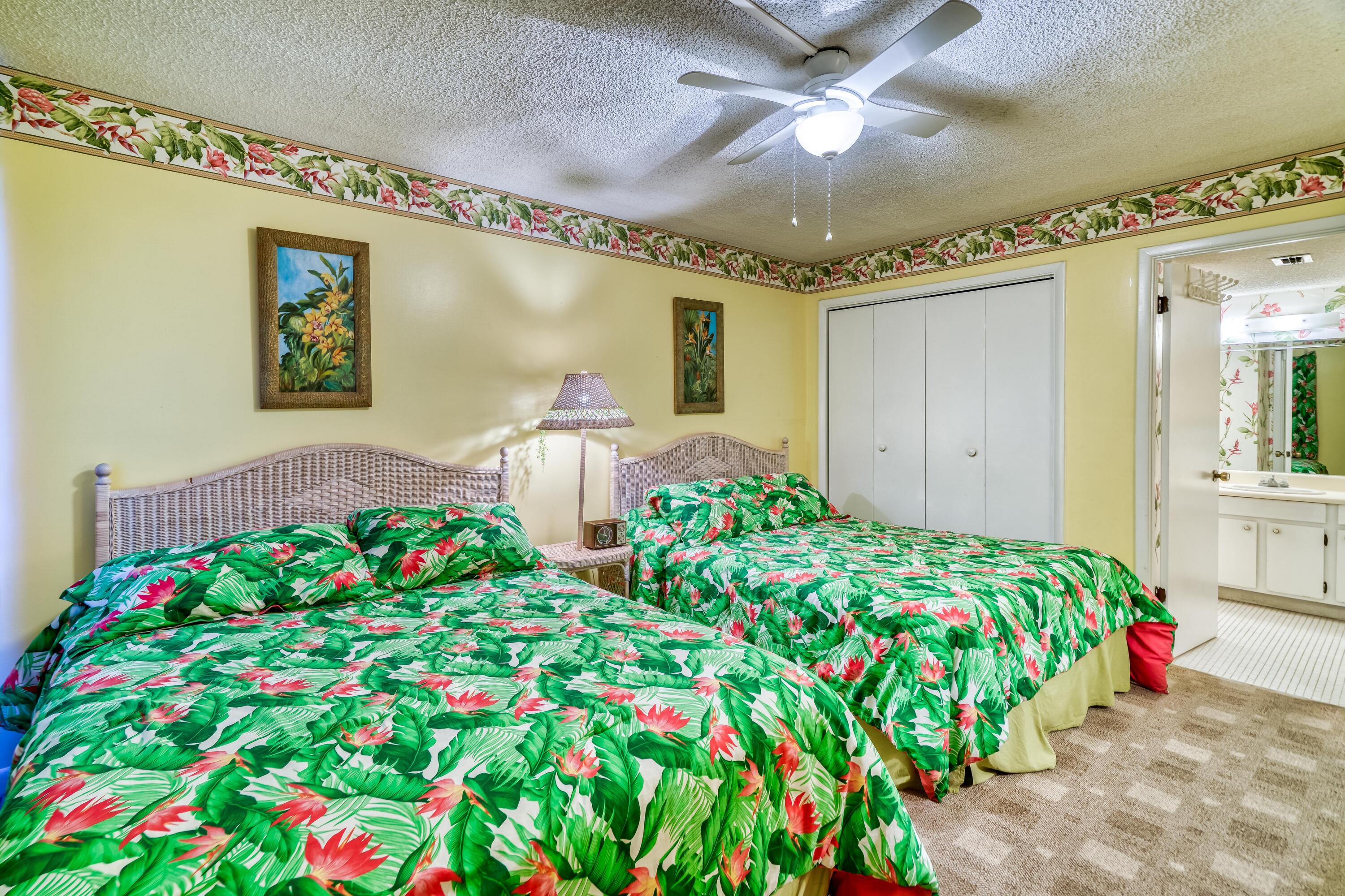 MARINER WEST CONDO - Residential