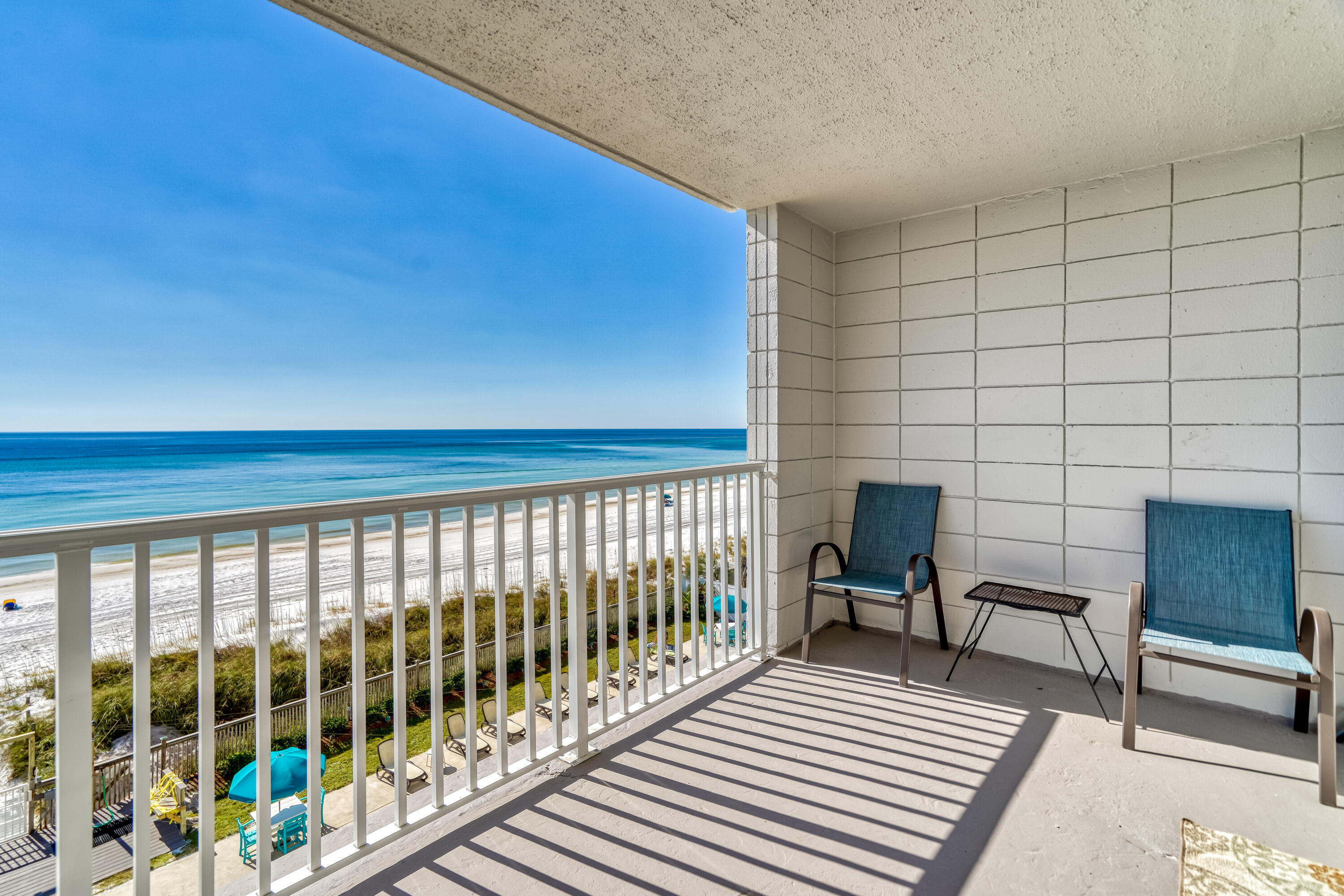 MARINER WEST CONDO - Residential