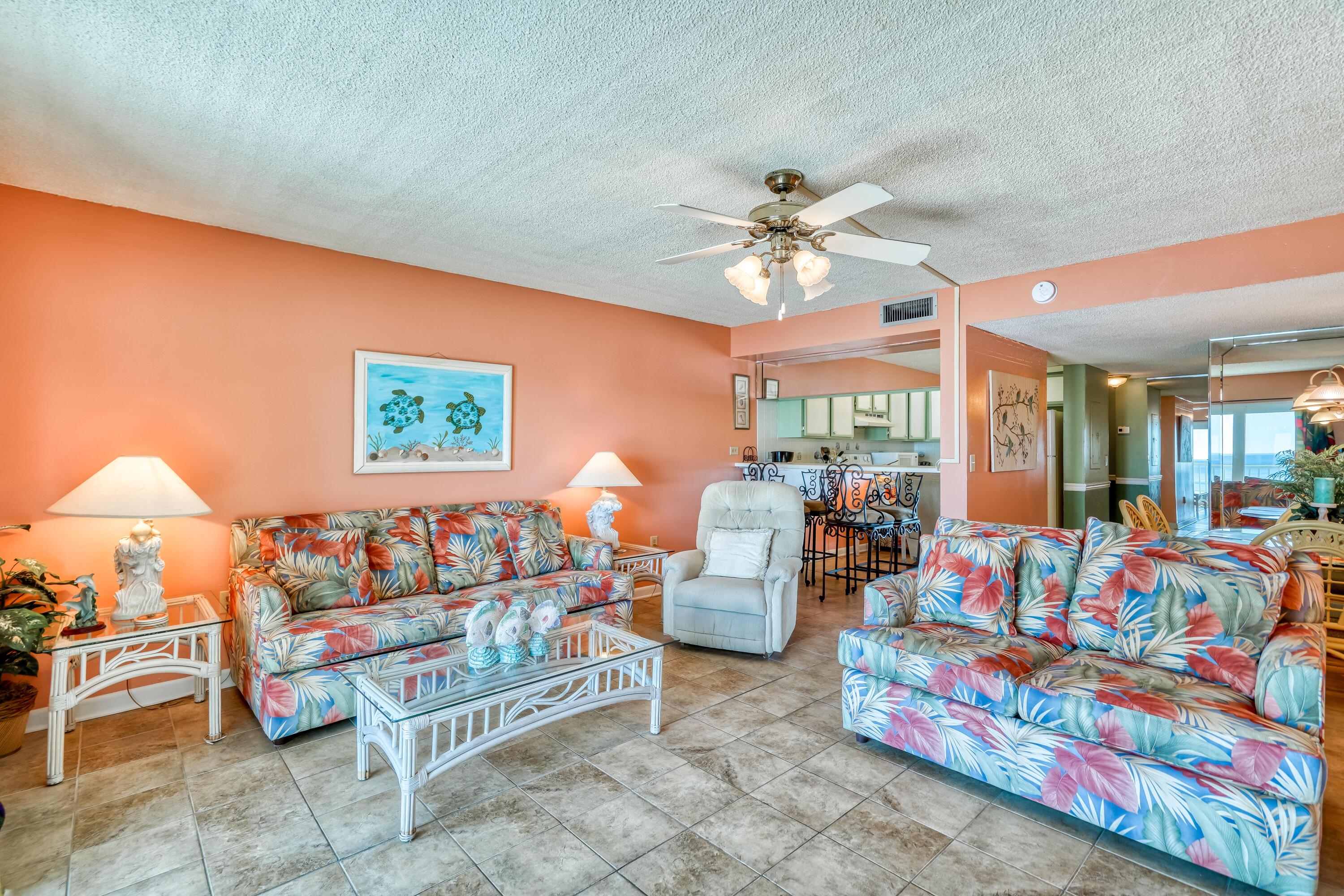 MARINER WEST CONDO - Residential