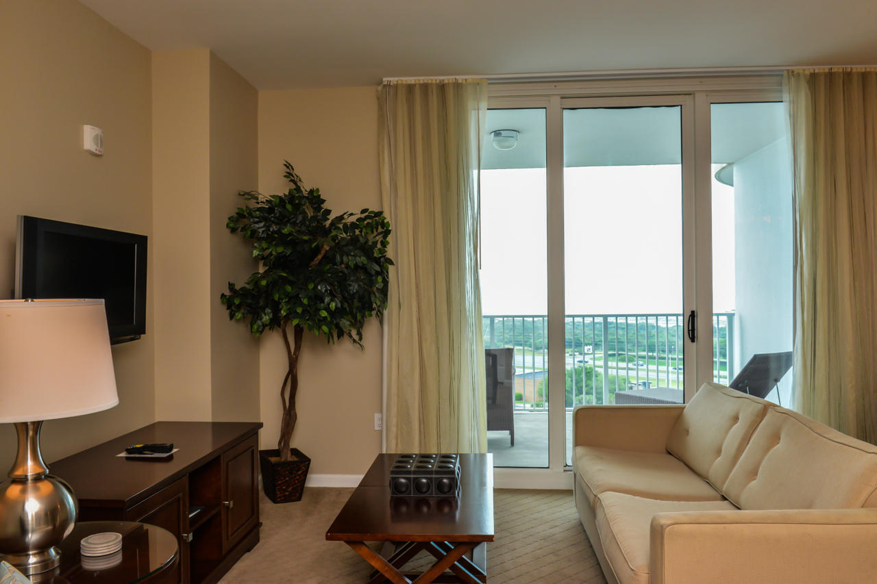 THE PALMS OF DESTIN - Residential