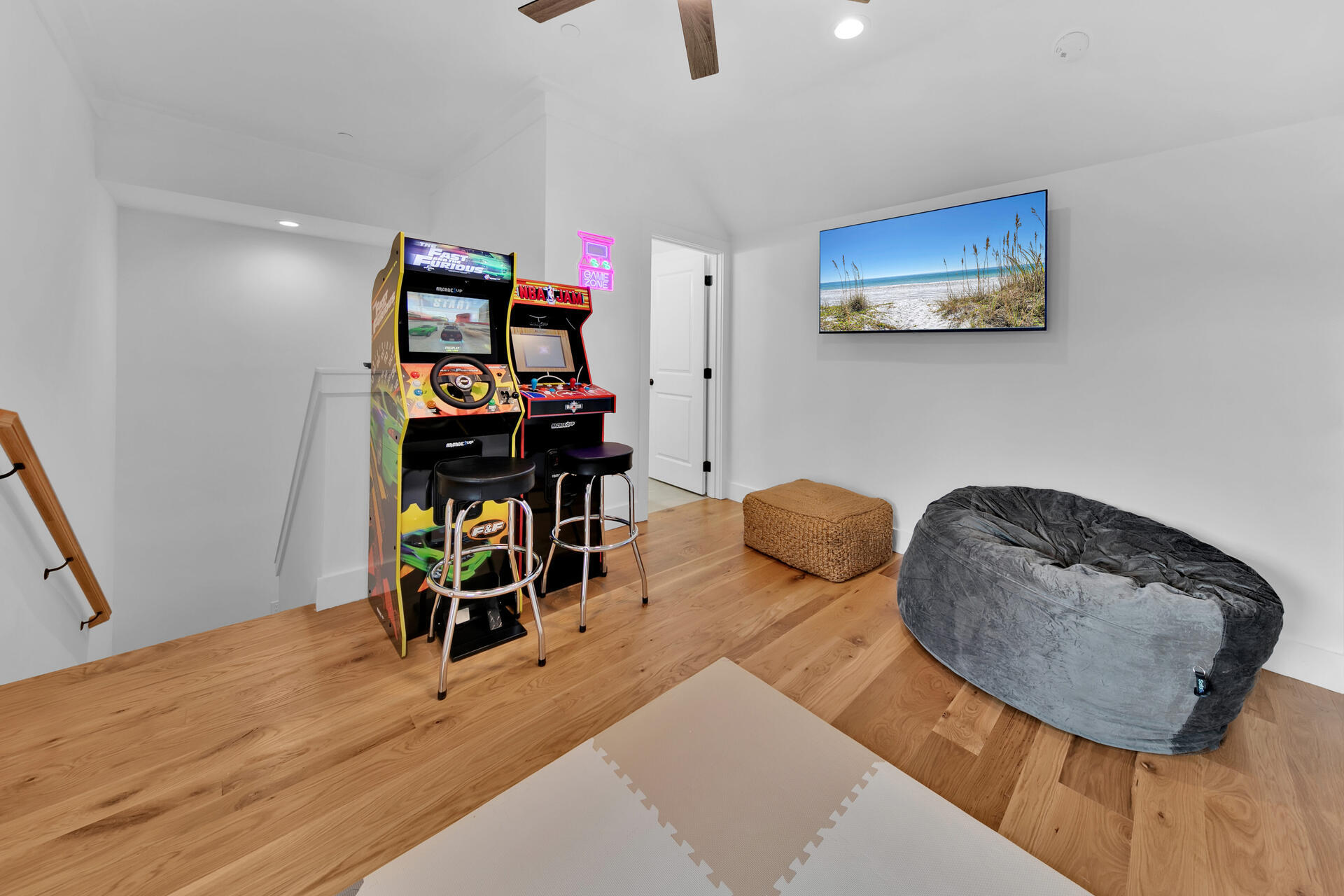 Blue Gulf Townhomes - Residential Lease