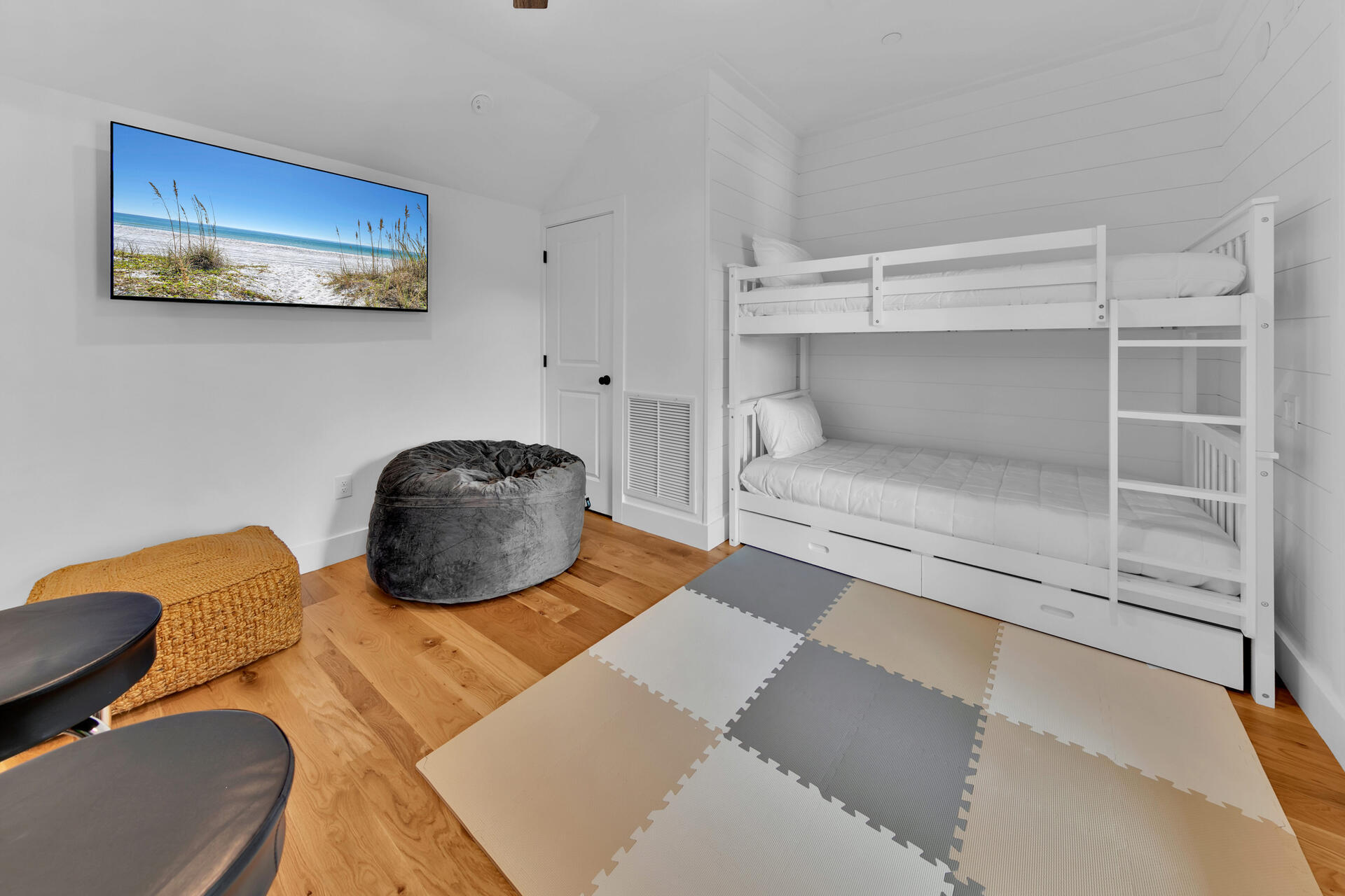 Blue Gulf Townhomes - Residential Lease