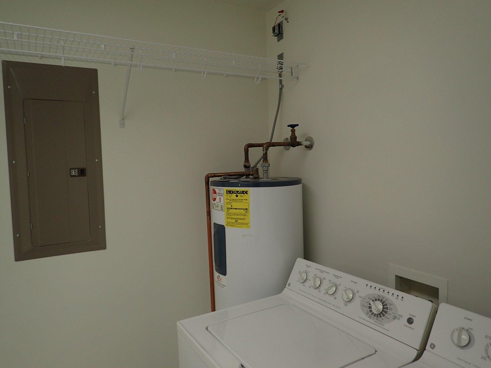 MARINA BAY CONDO - Residential