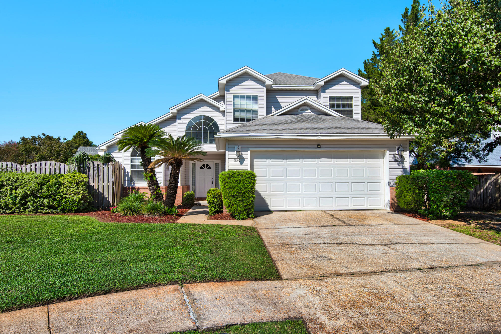 SHALIMAR COMMONS - Residential