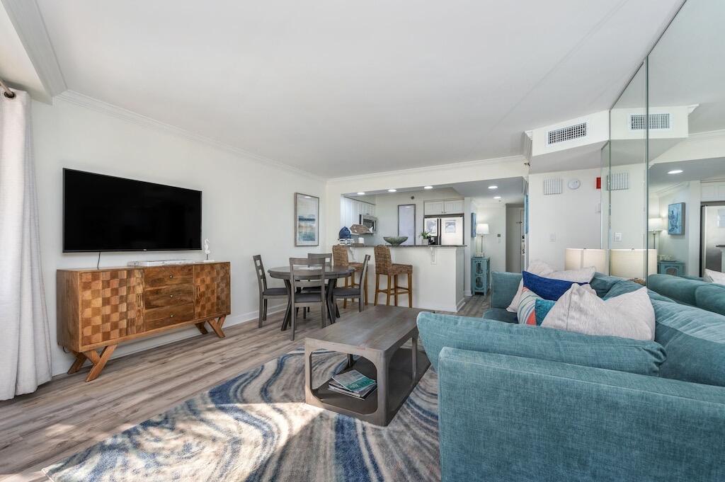 BEACHSIDE TWO - Residential
