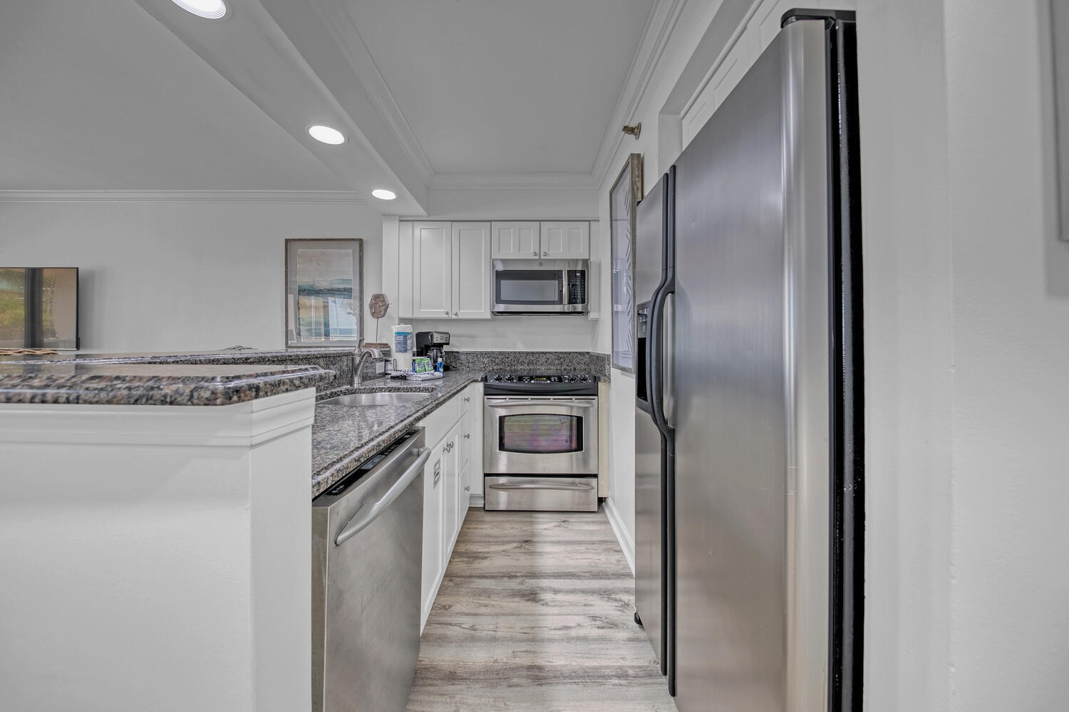 BEACHSIDE TWO - Residential