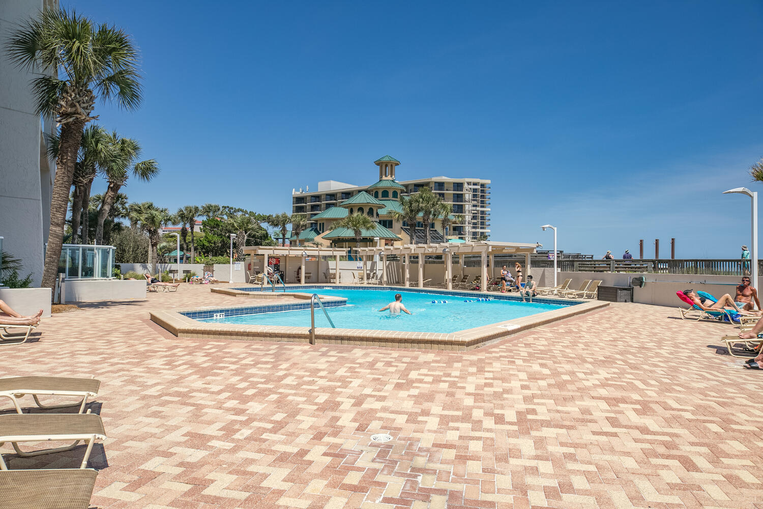 BEACHSIDE TWO - Residential