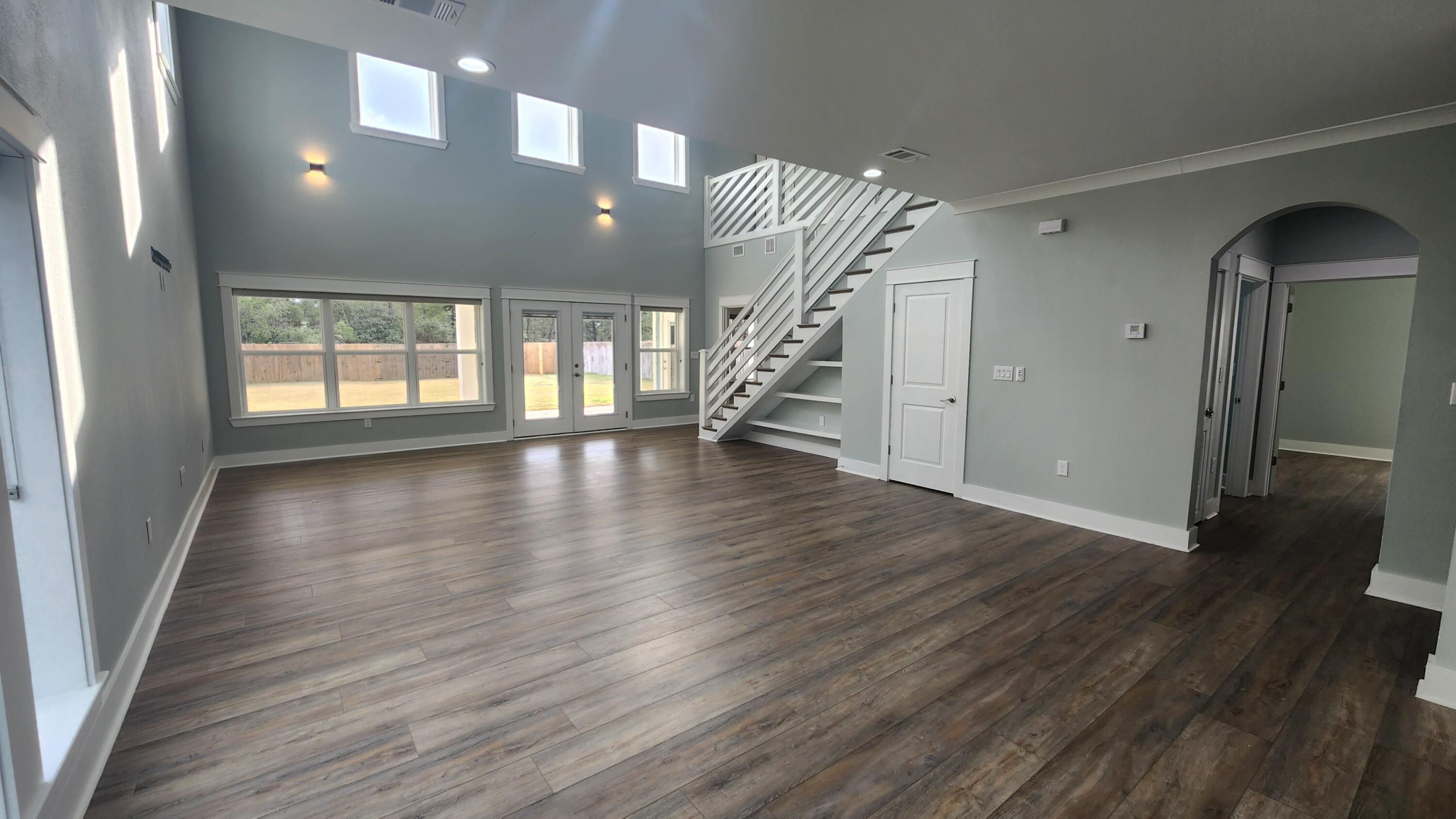 TIMBER CREEK ESTATES - Residential Lease