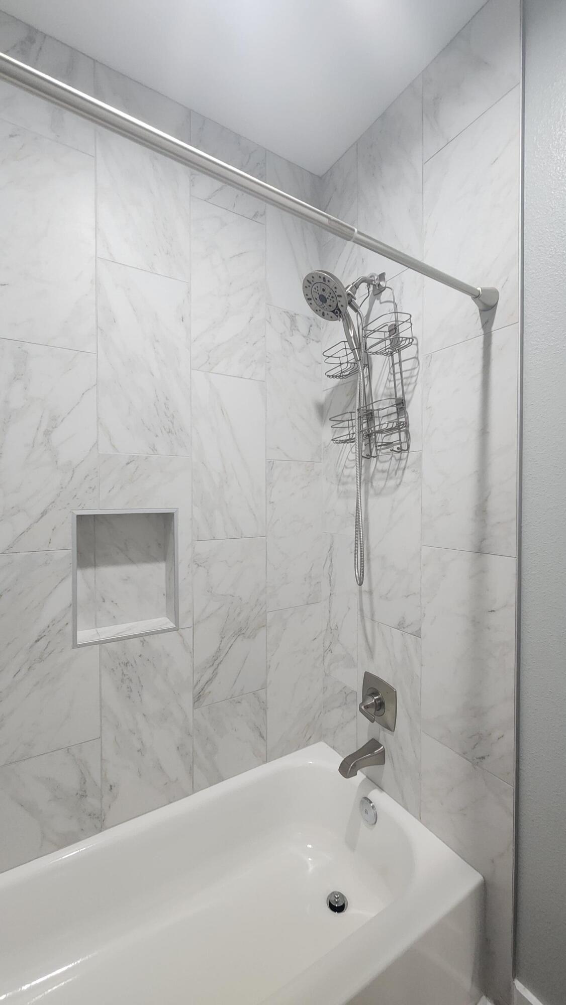 TIMBER CREEK ESTATES - Residential Lease