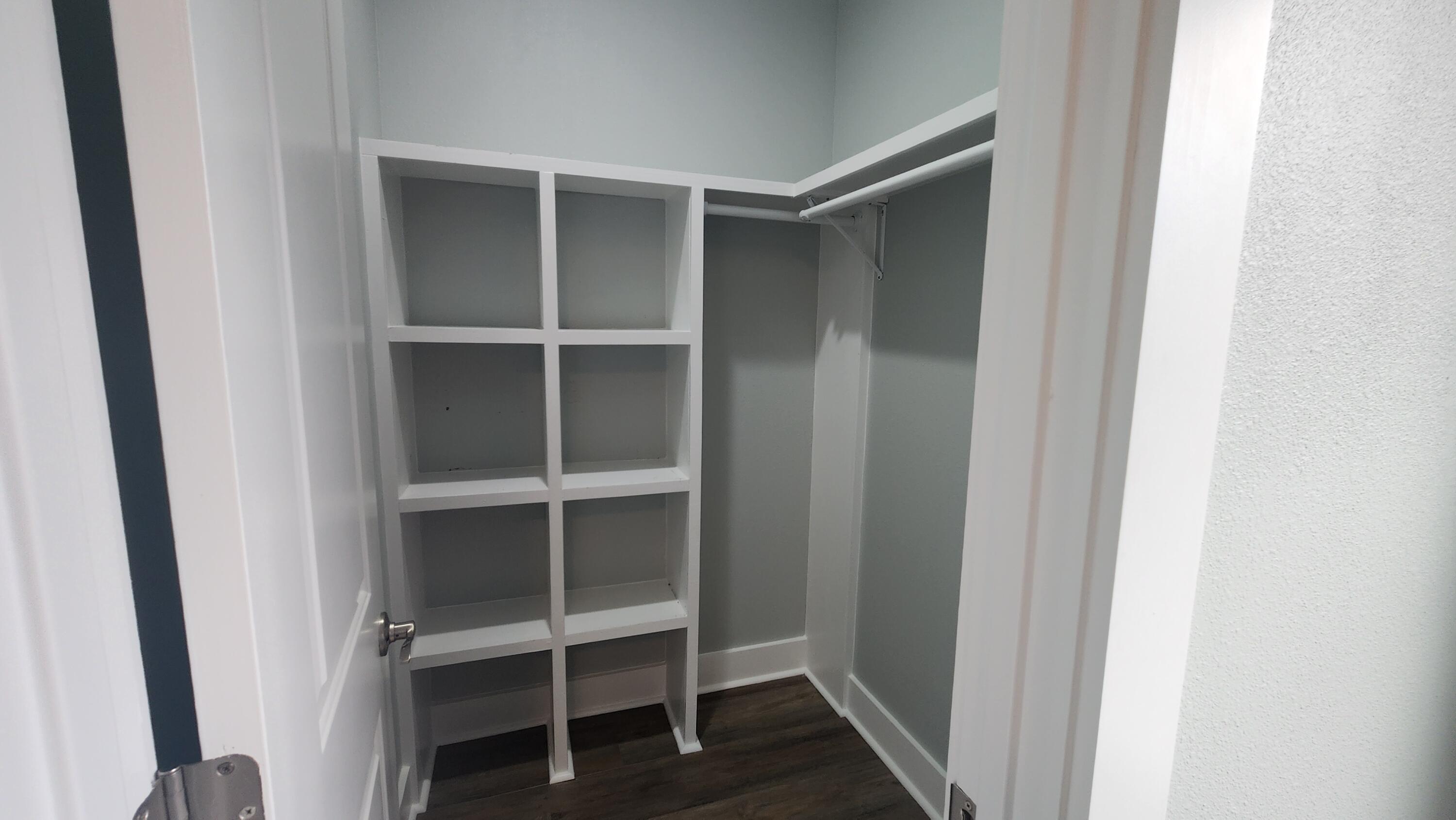 TIMBER CREEK ESTATES - Residential Lease