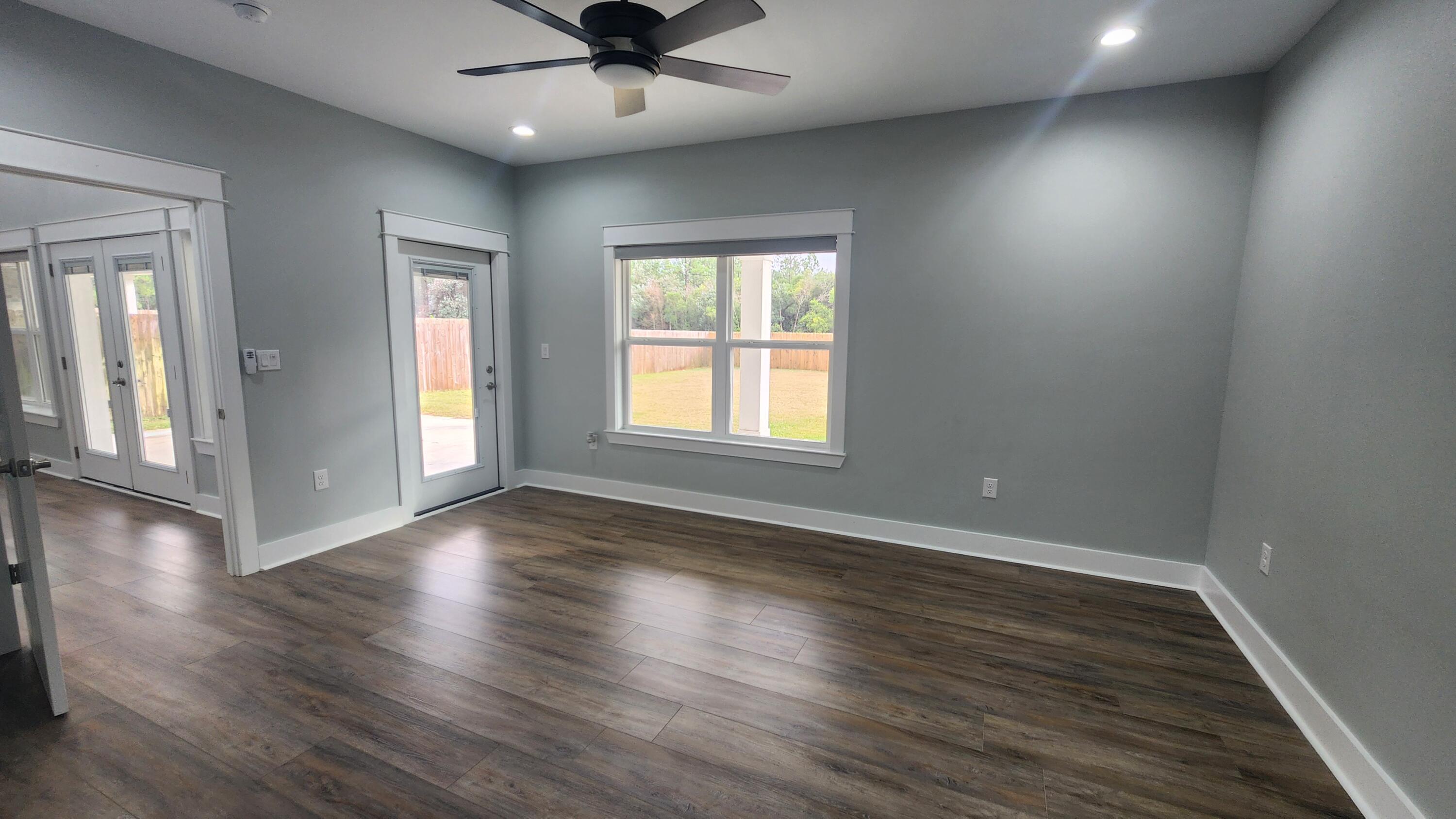 TIMBER CREEK ESTATES - Residential Lease