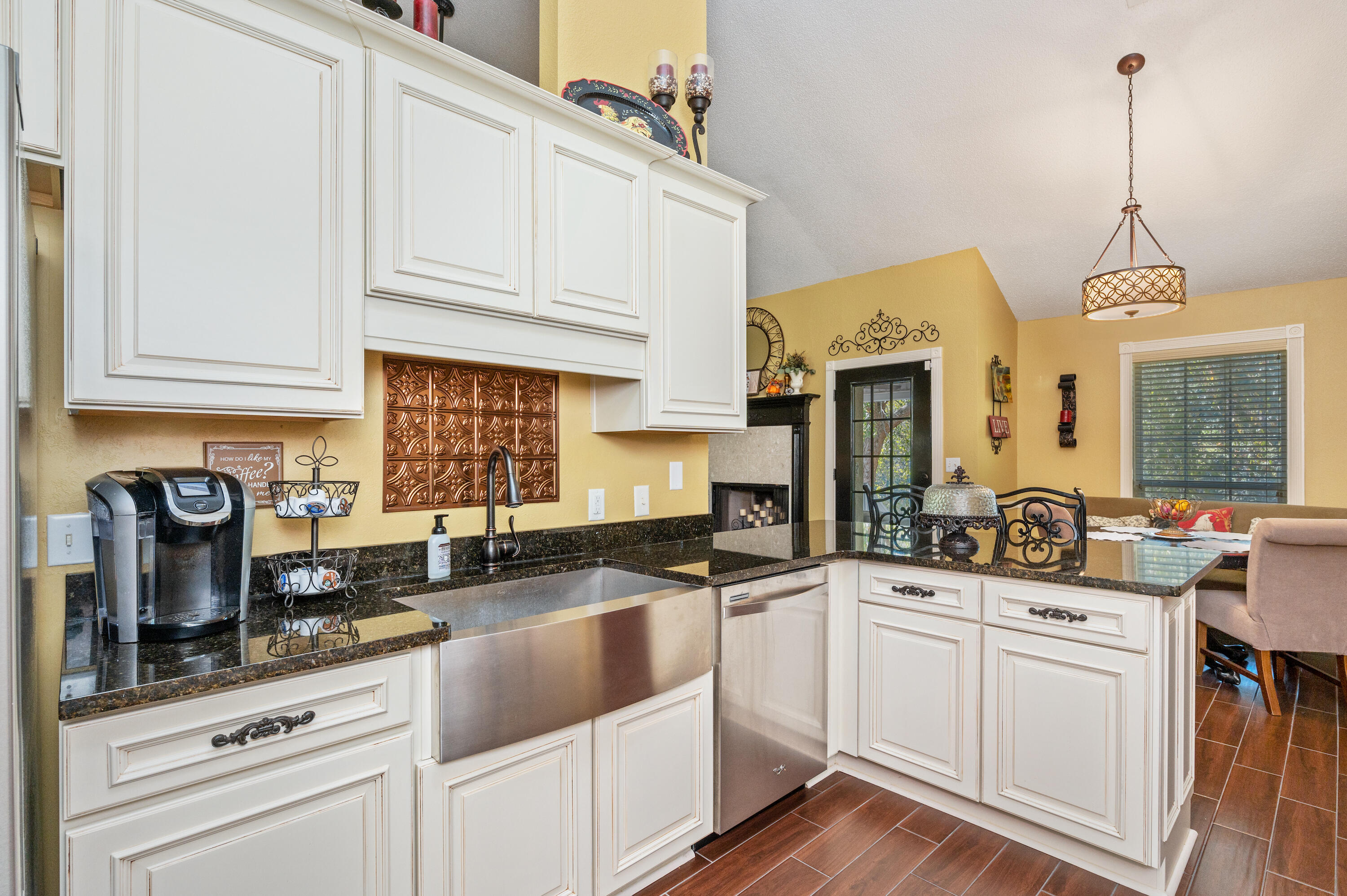 HUNTER WOODS - Residential