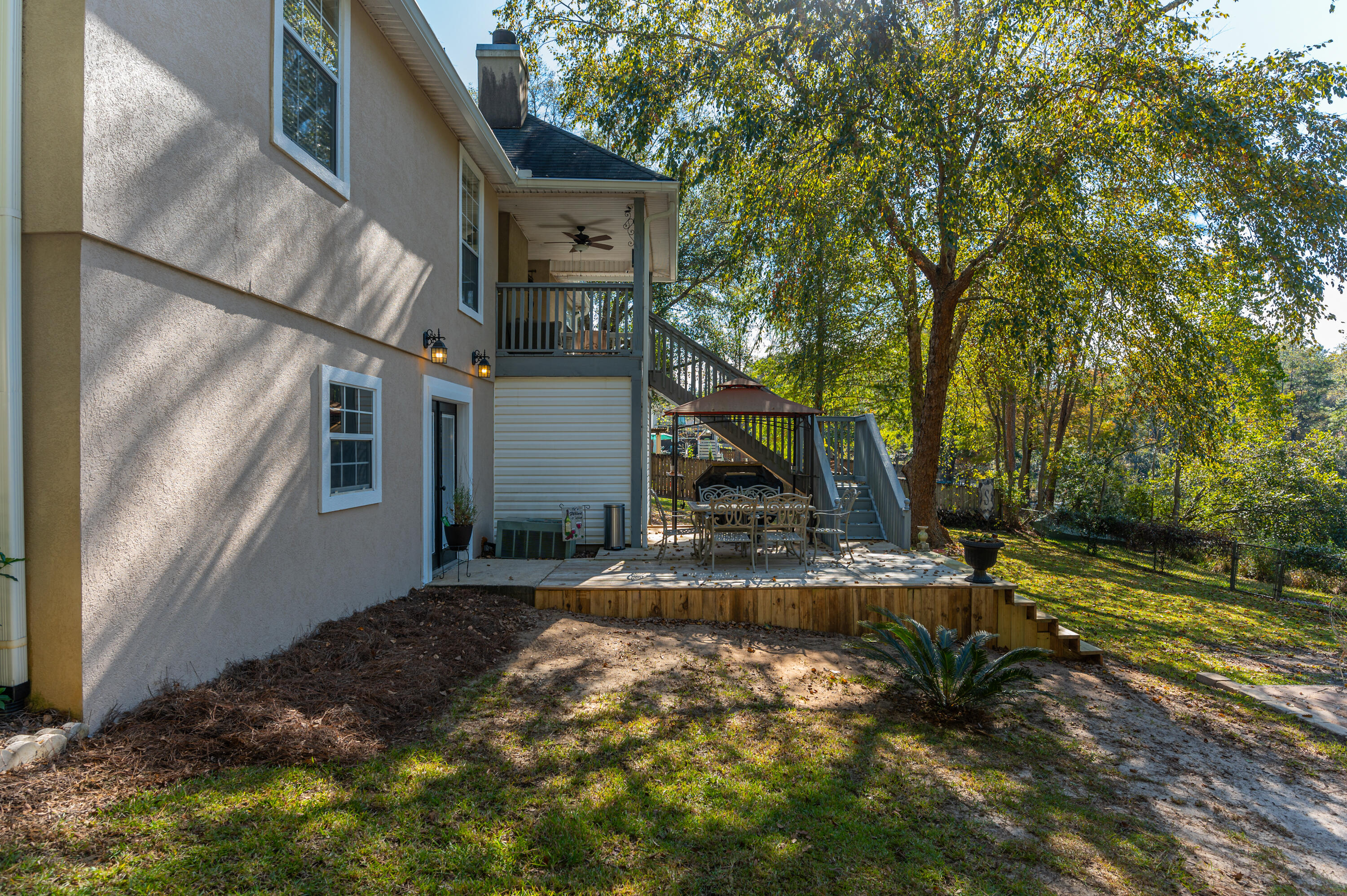 HUNTER WOODS - Residential