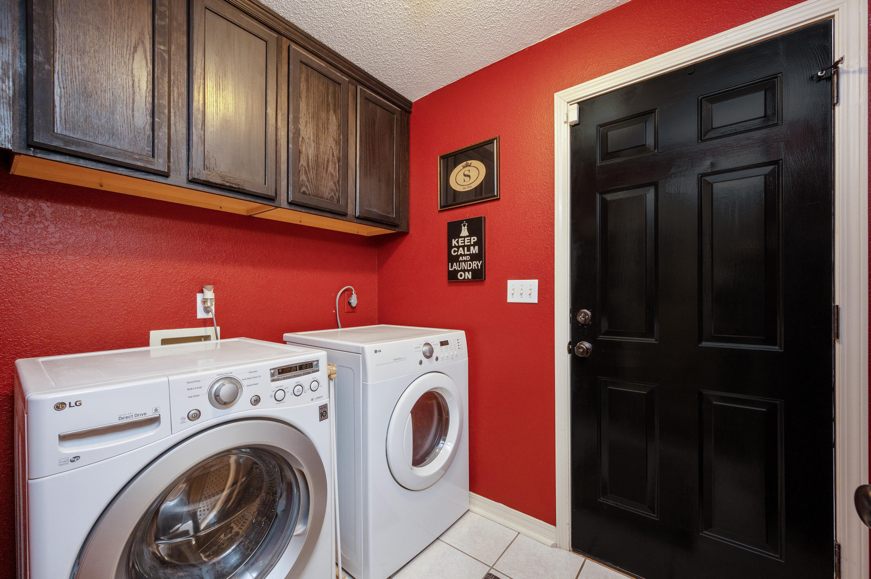 HUNTER WOODS - Residential