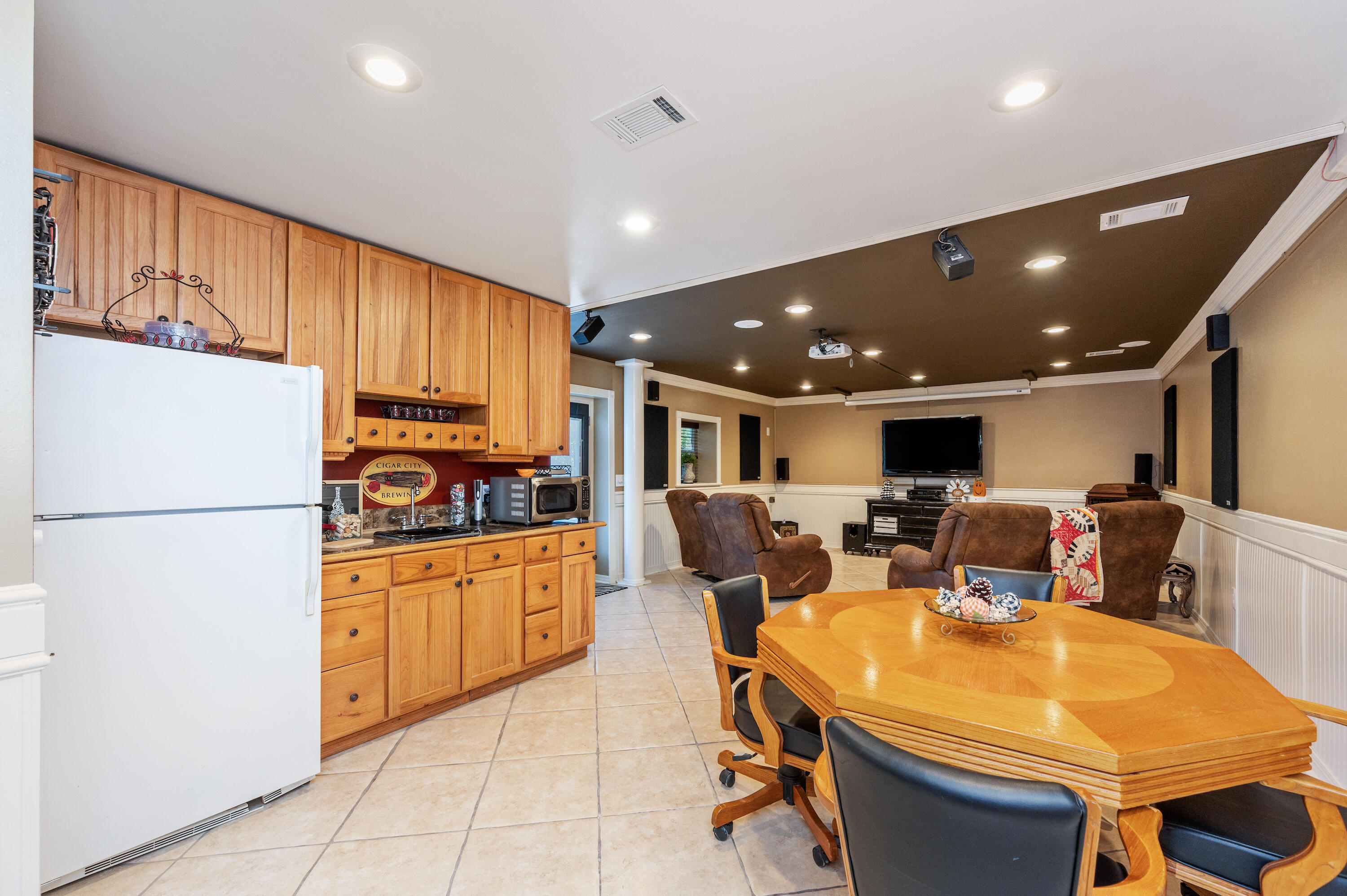 HUNTER WOODS - Residential