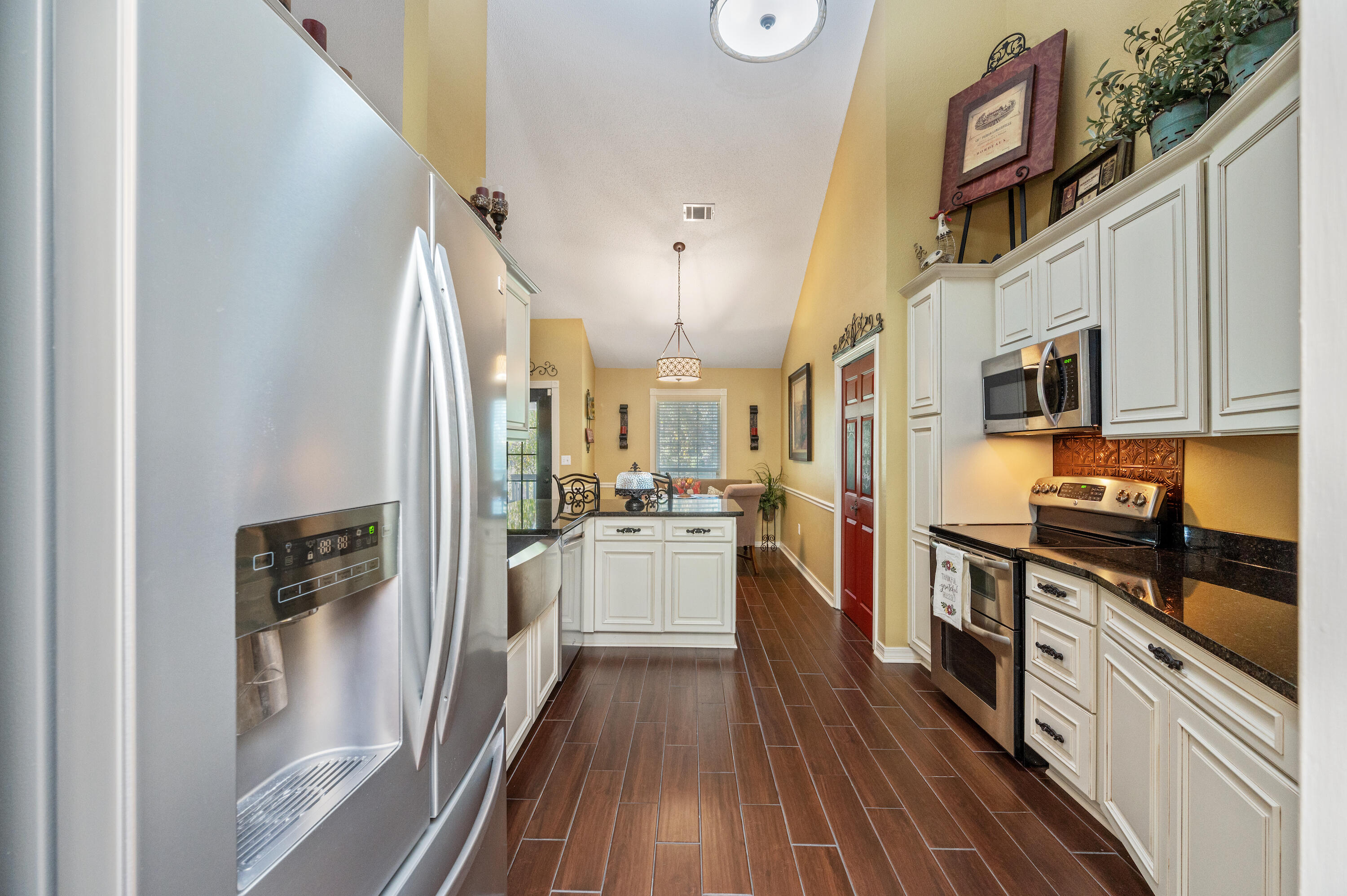 HUNTER WOODS - Residential