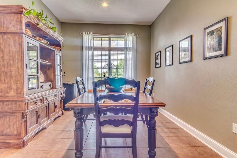 SILVER SPRINGS EST - Residential