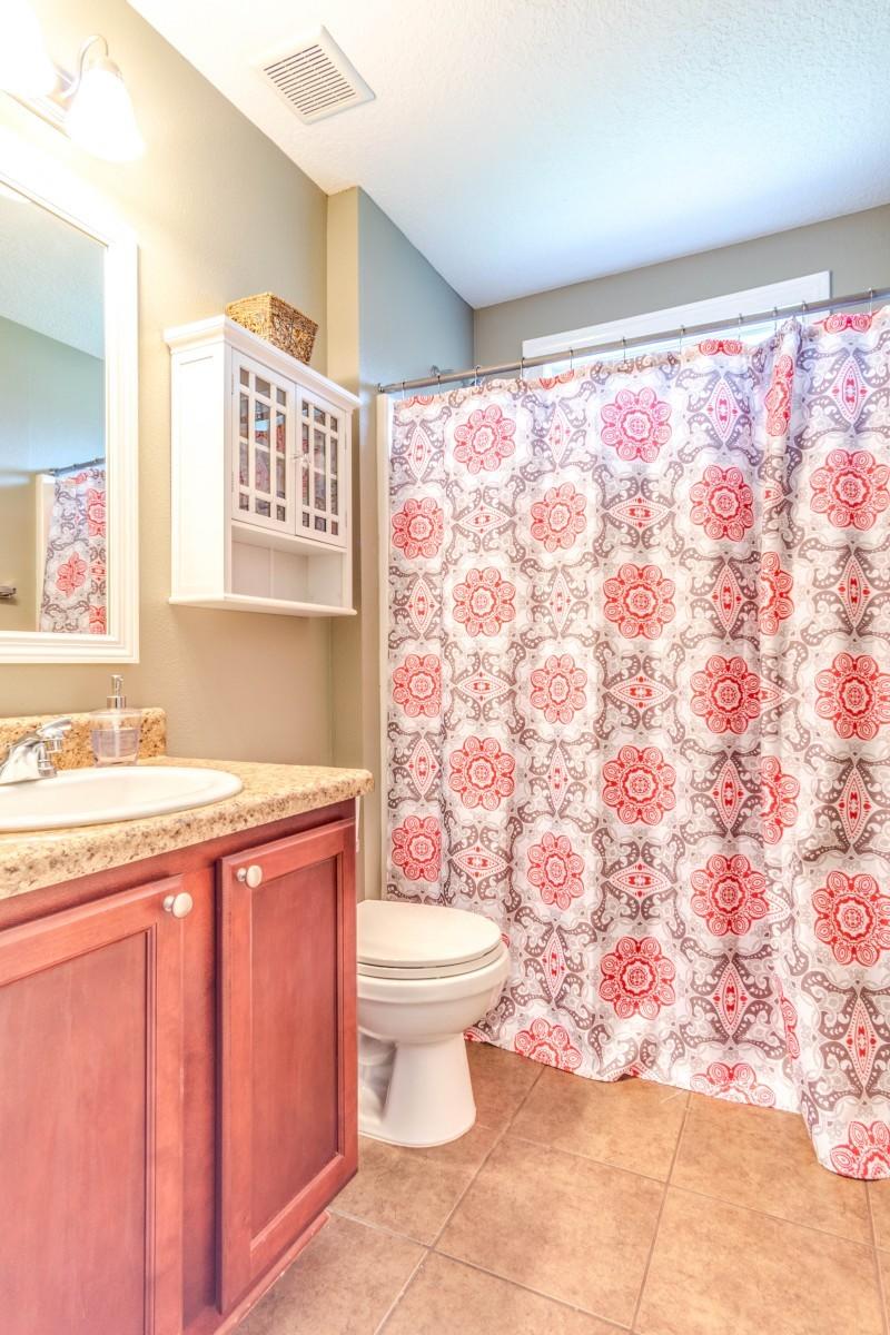 SILVER SPRINGS EST - Residential